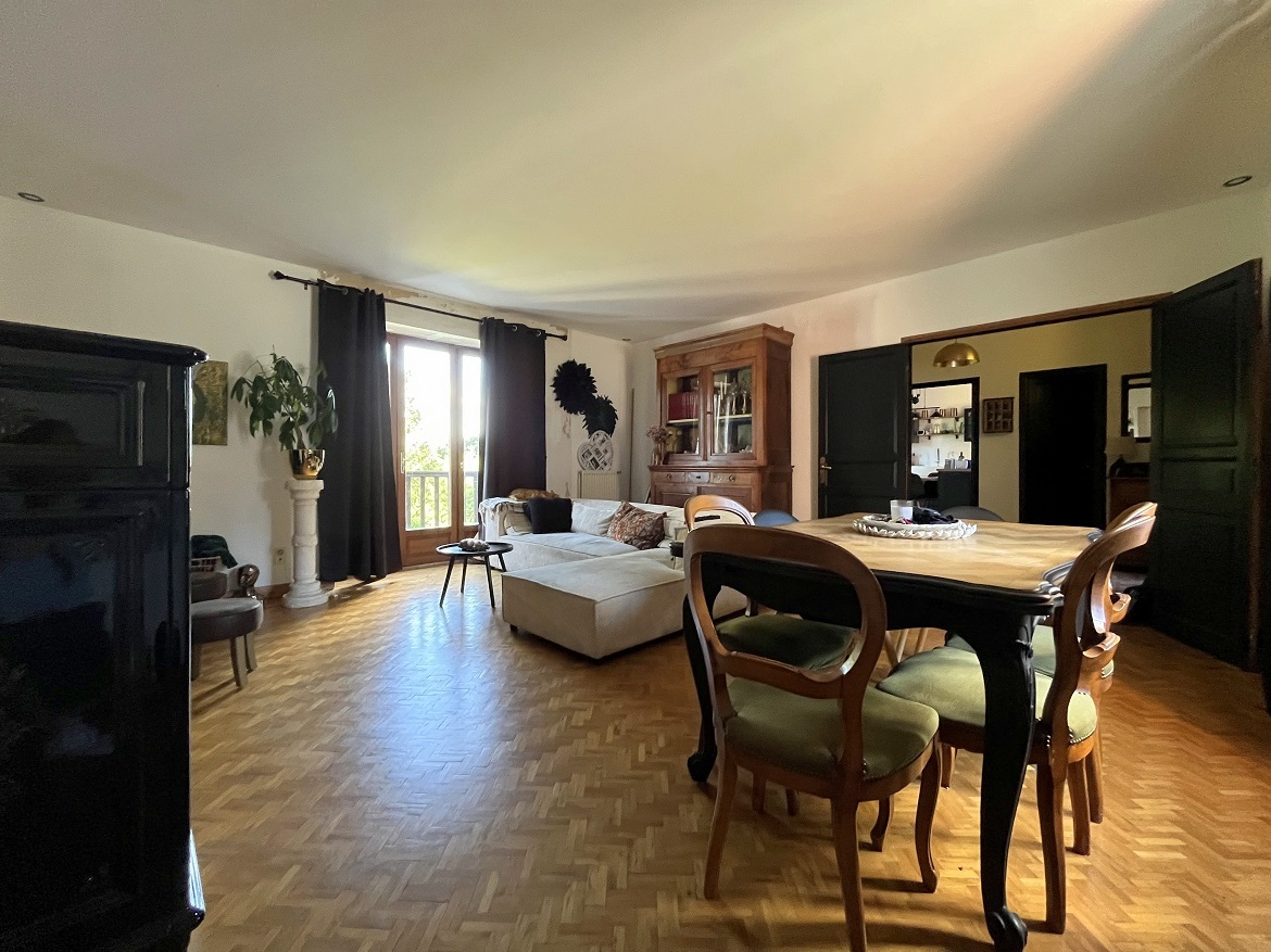 Photo Maison  7 pièce(s) 167 m2 image 2/6