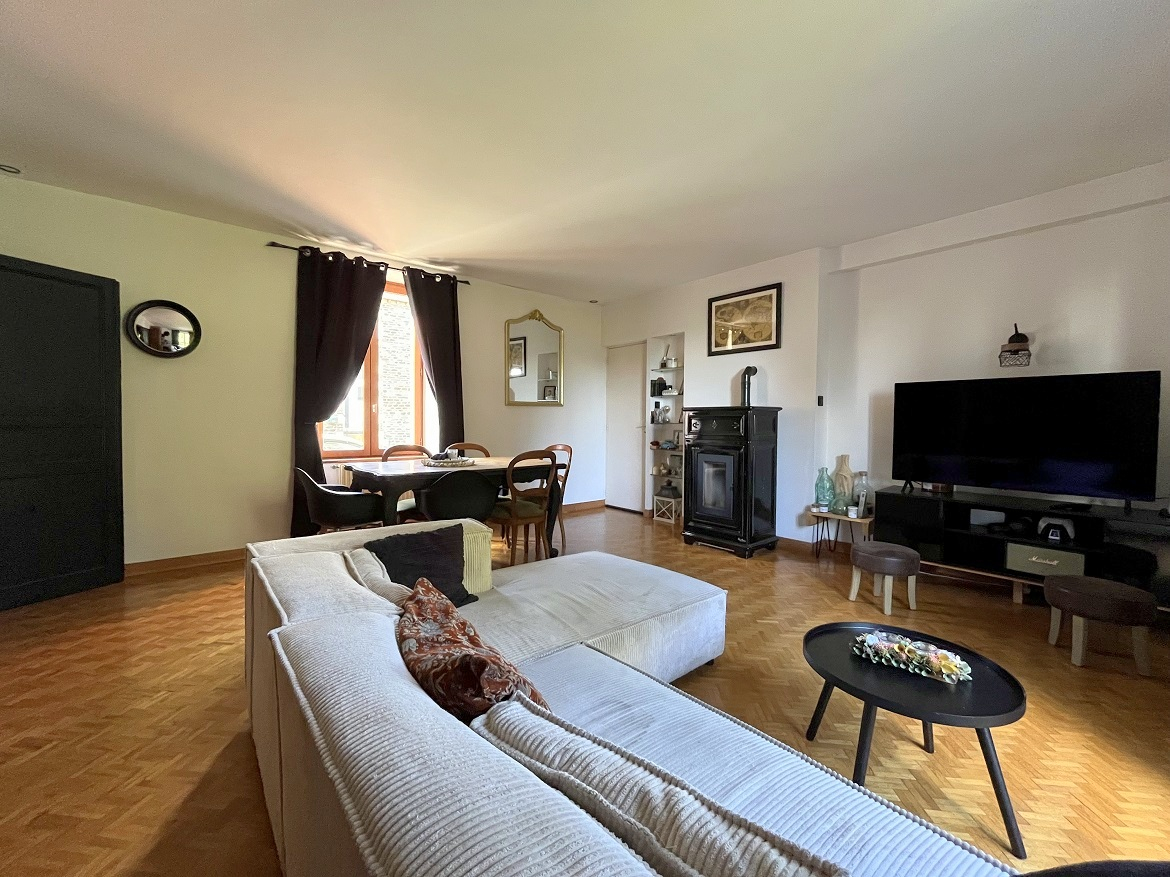 Photo Maison  7 pièce(s) 167 m2 image 3/6