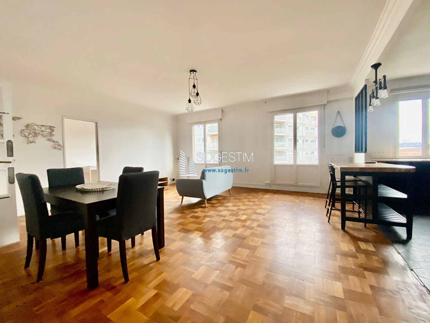 Agence immobilière de 
 SOGESTIM LEVALLOIS - SOGESTIM LEVALLOIS 
