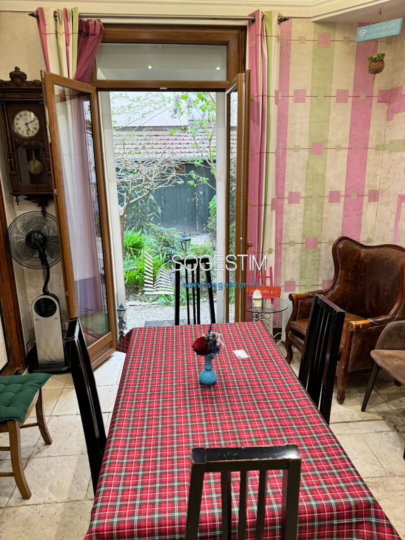 REZ DE JARDIN MAIRIE DE LEVALLOIS