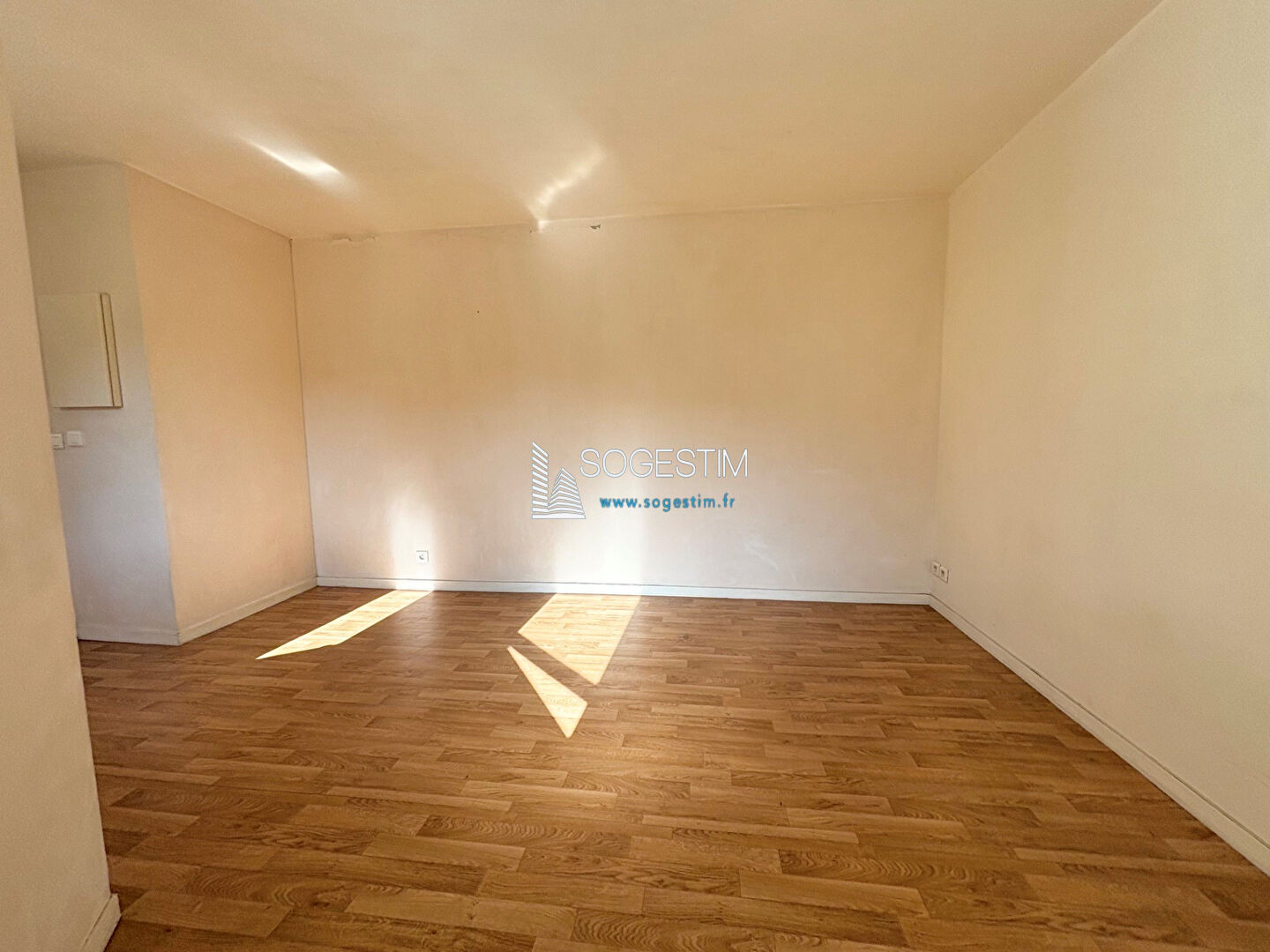 Agence immobilière de 
 SOGESTIM LEVALLOIS - SOGESTIM LEVALLOIS 

