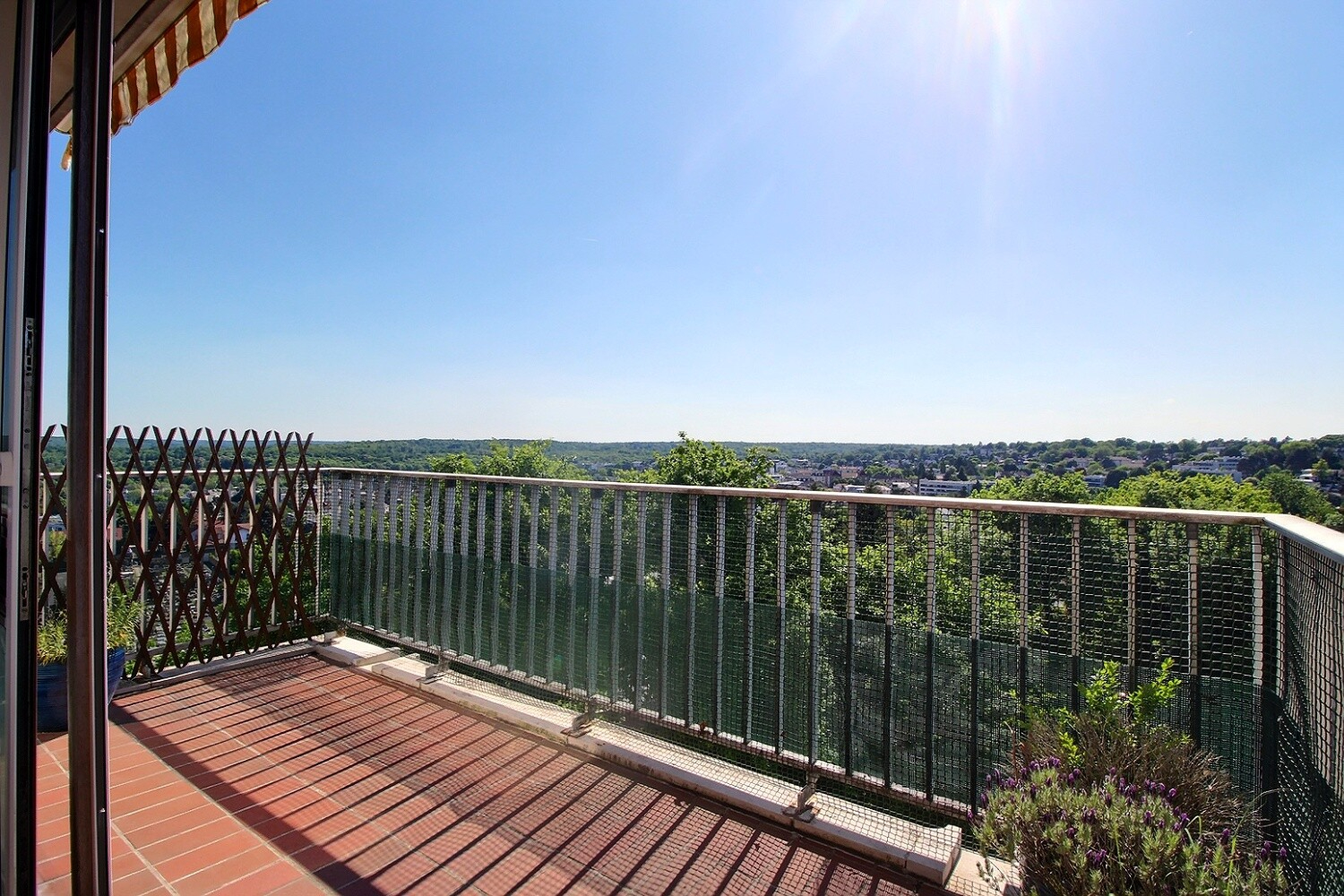 Agence immobilière de SOGESTRIM Garches