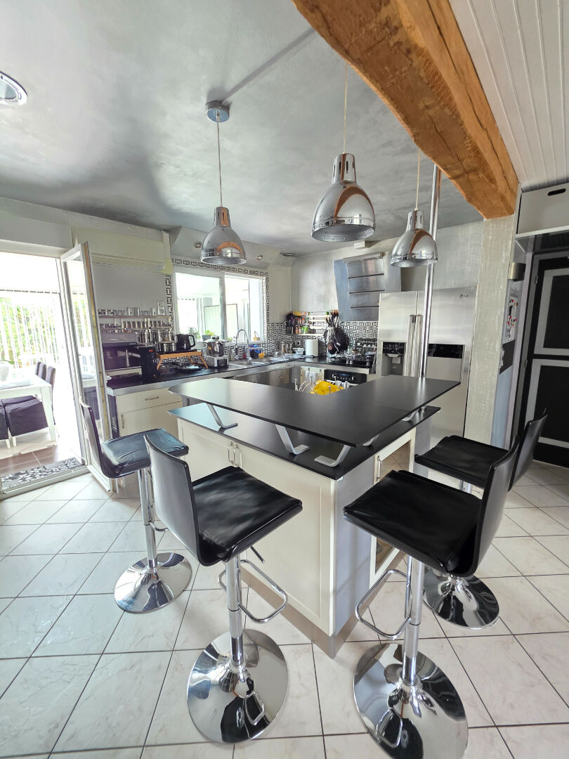 Agence immobilière de 
 ISABELLE SOSSAYA - ISA IMMO 
