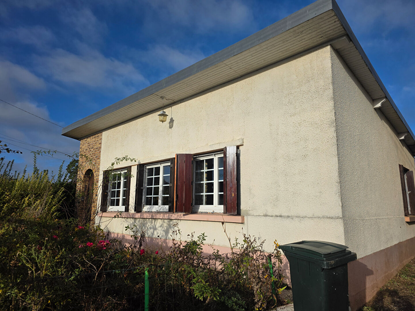 Agence immobilière de 
 ISABELLE SOSSAYA - ISA IMMO 
