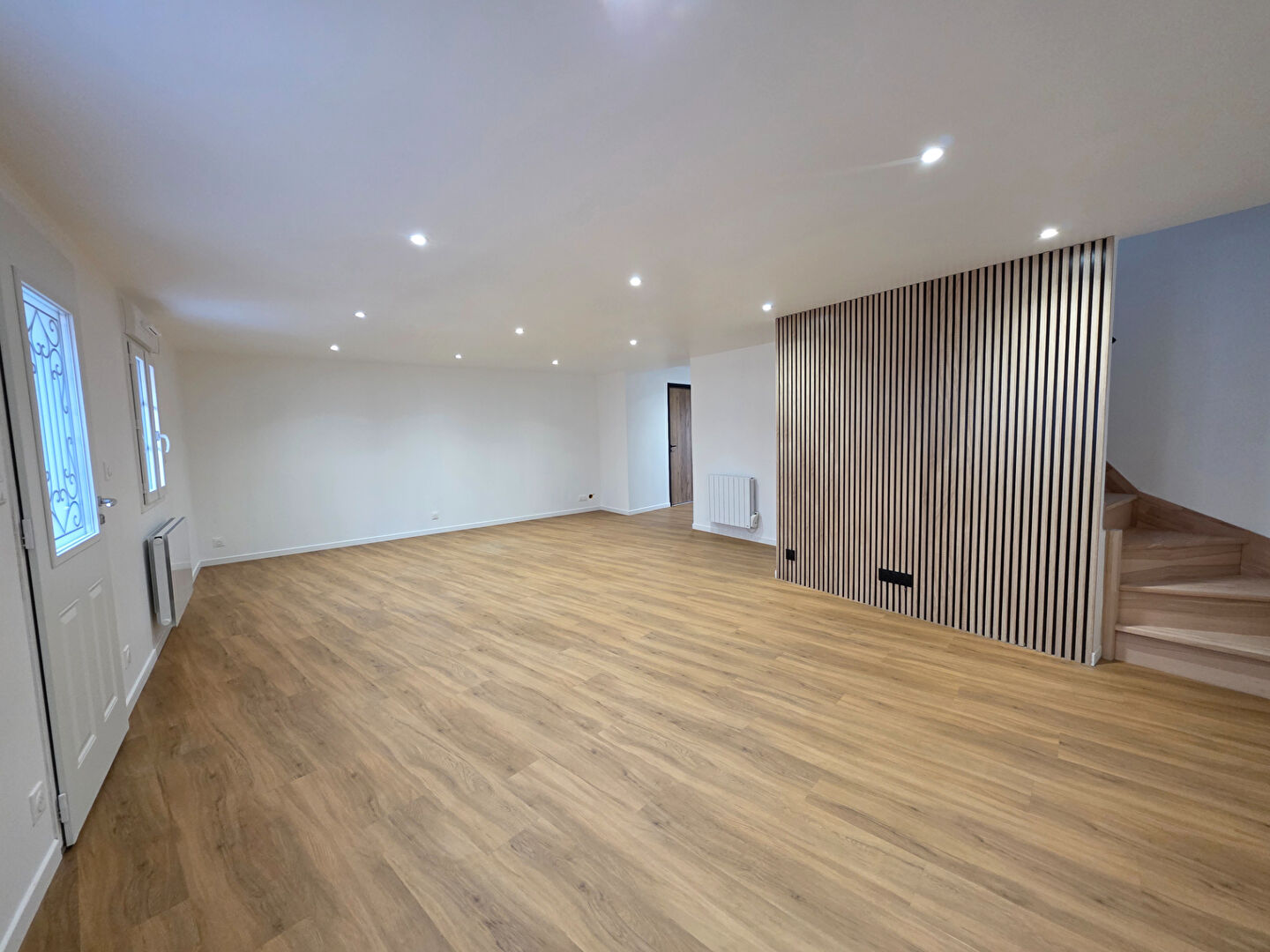 Agence immobilière de 
 ISABELLE SOSSAYA - ISA IMMO 
