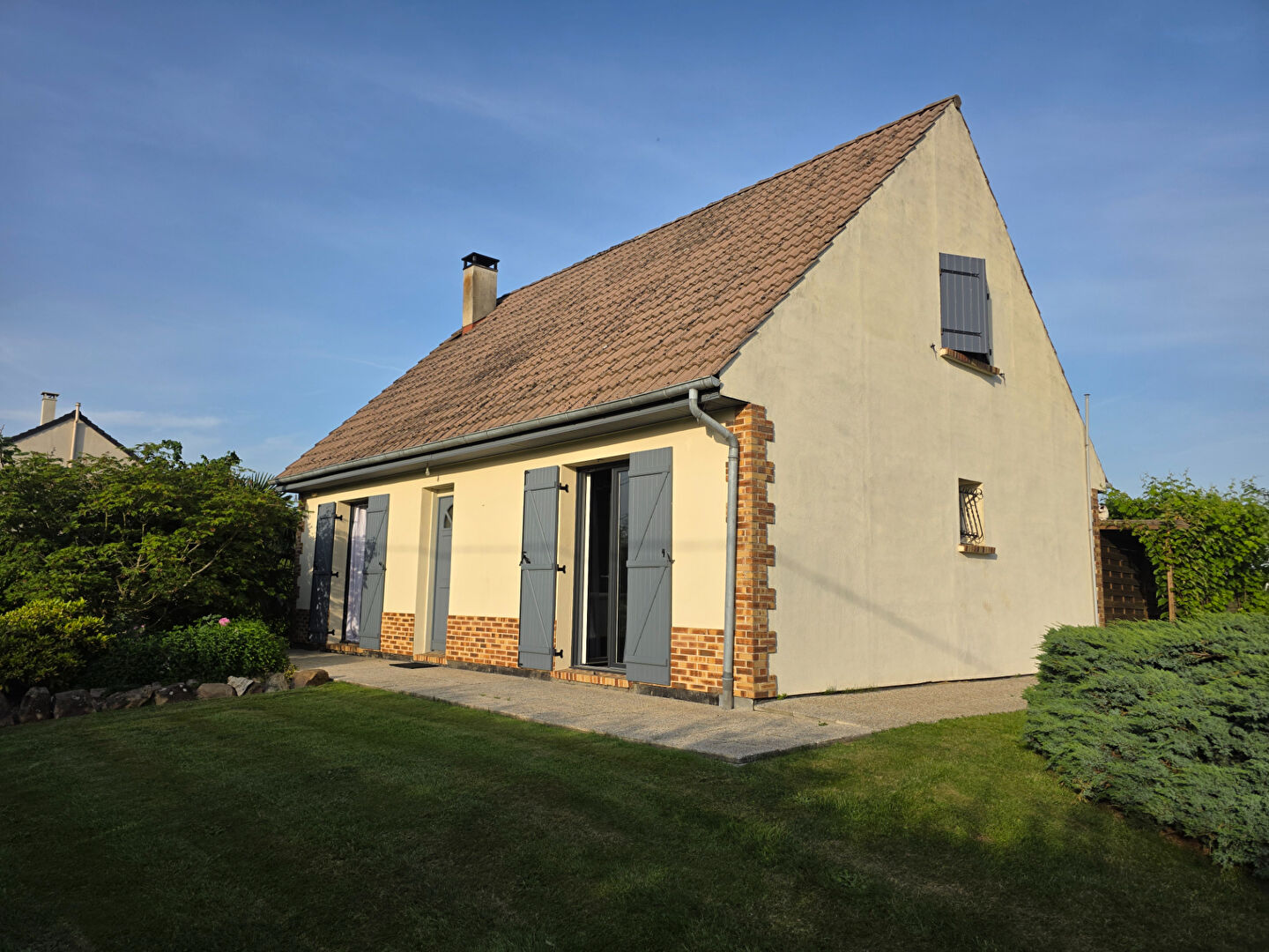 Agence immobilière de 
 ISABELLE SOSSAYA - ISA IMMO 
