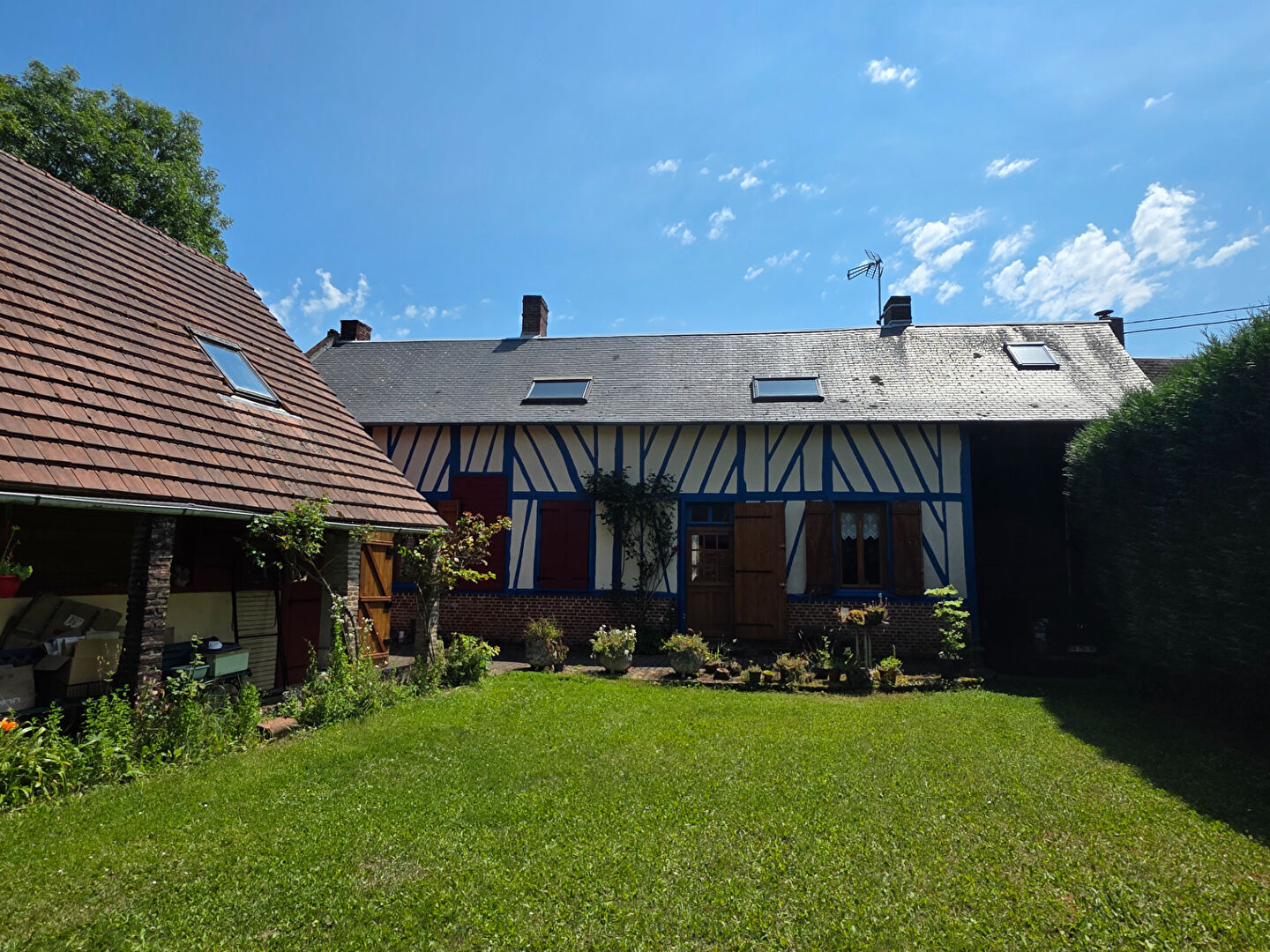 Agence immobilière de 
 ISABELLE SOSSAYA - ISA IMMO 
