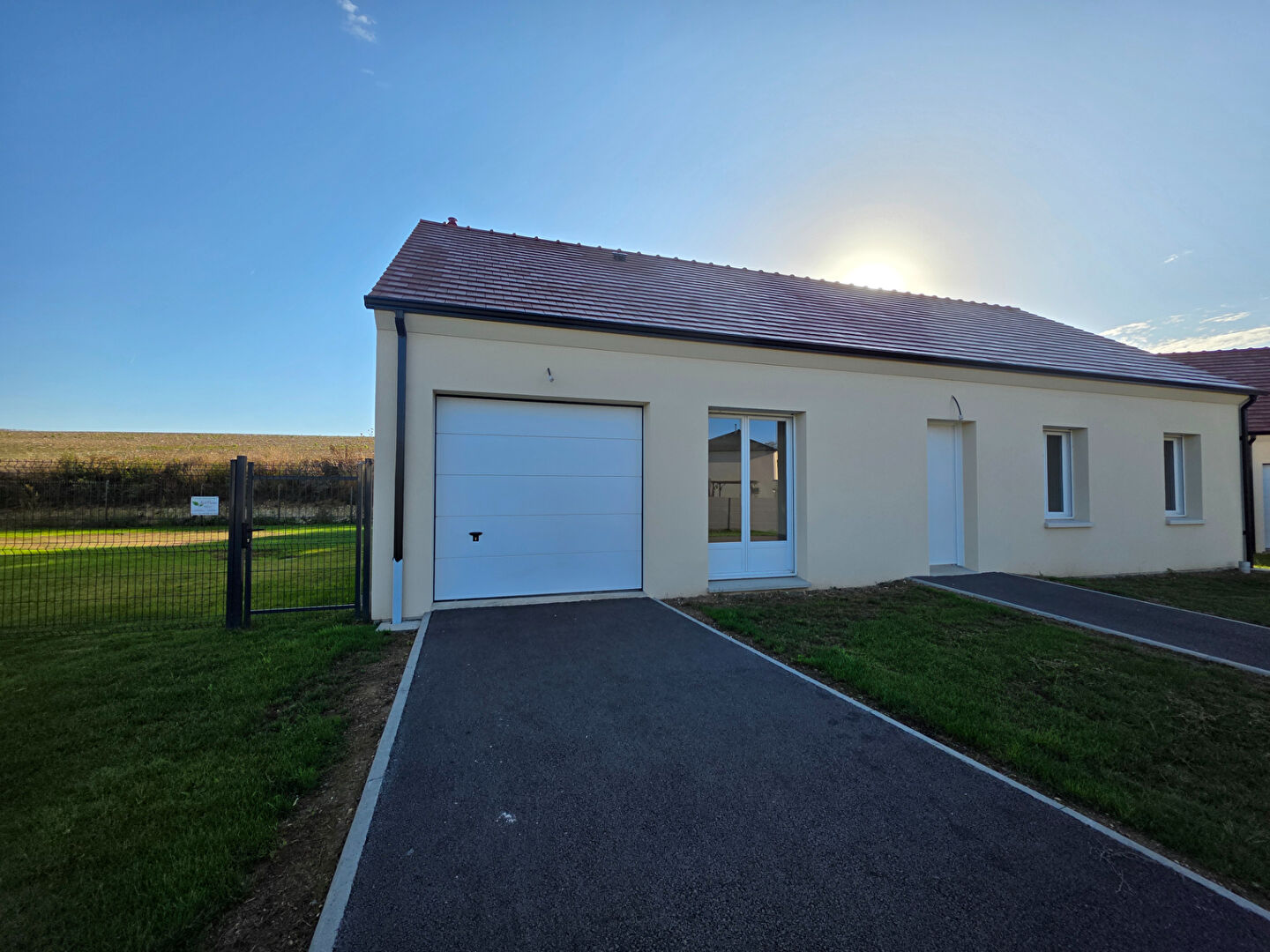 Agence immobilière de 
 ISABELLE SOSSAYA - ISA IMMO 
