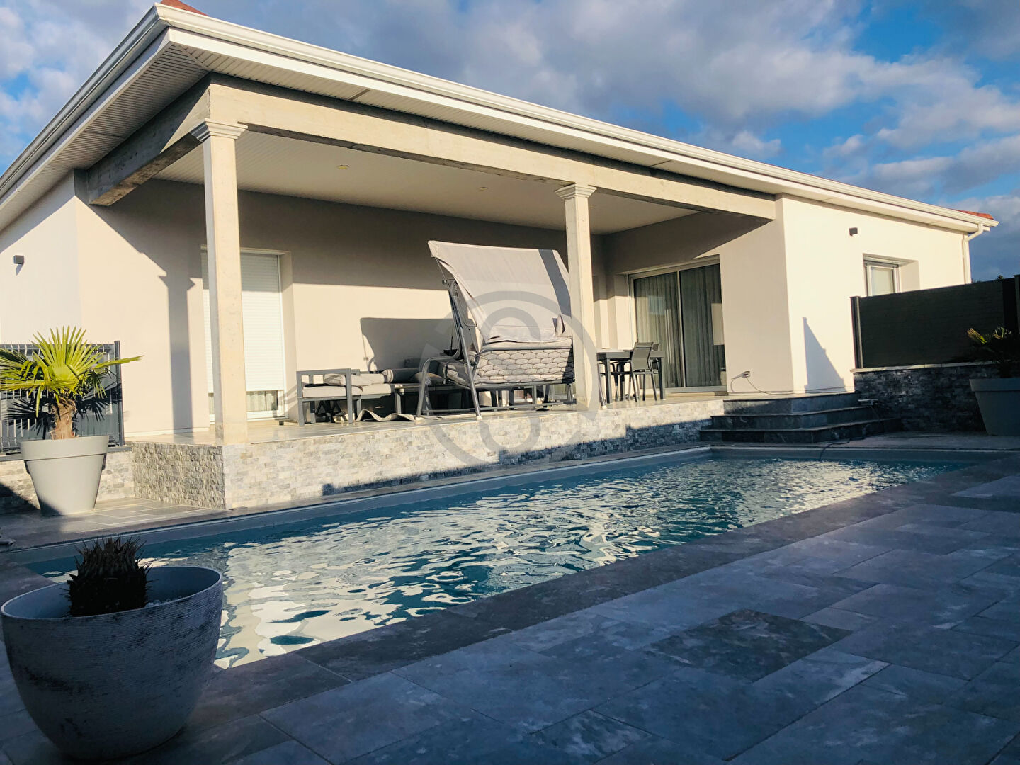 Agence immobilière de STARTHOM IMMOBILIER