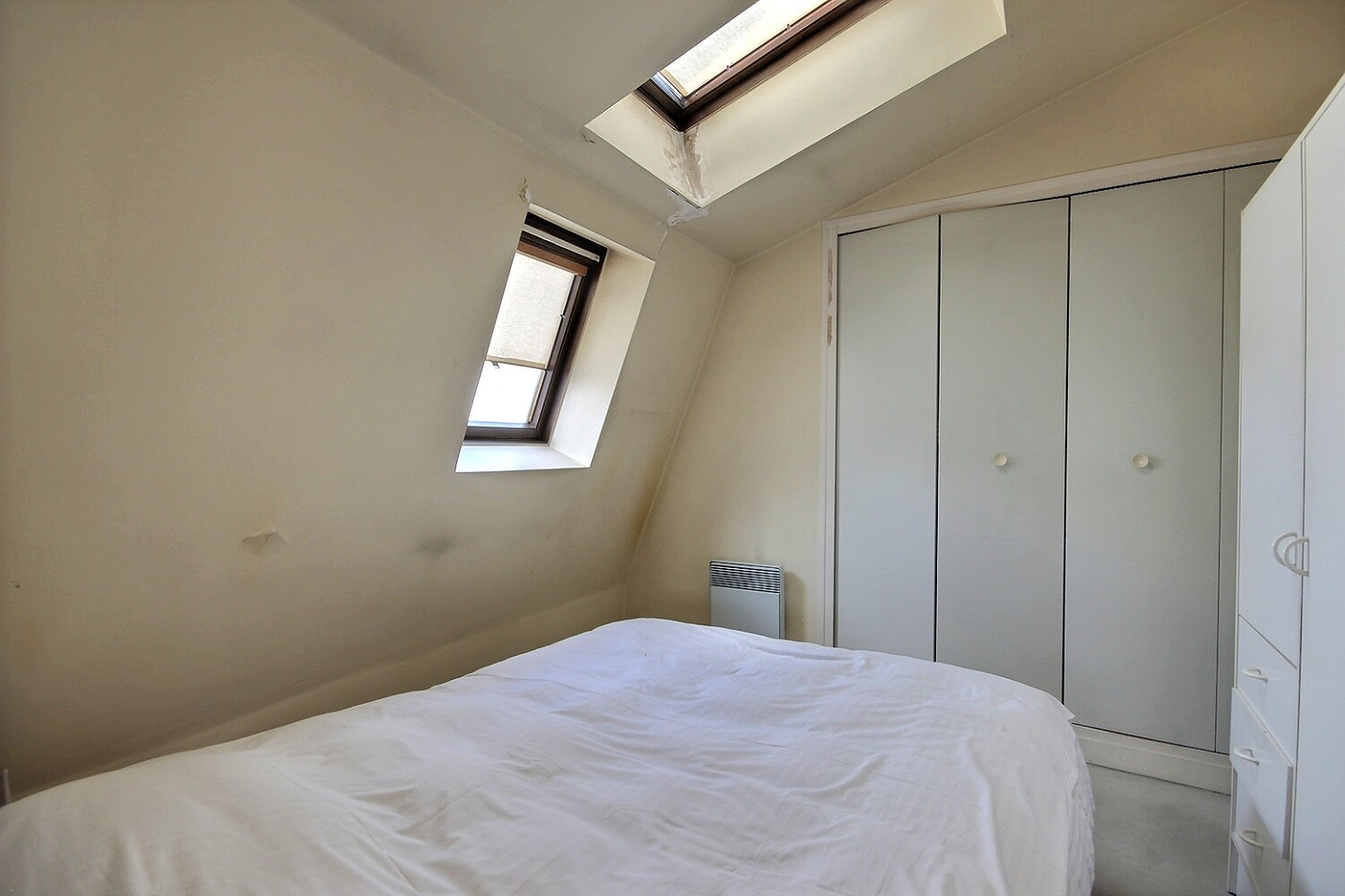 Photo Appartement Les Lilas 2 pièce(s) 93.70 m2 image 4/5