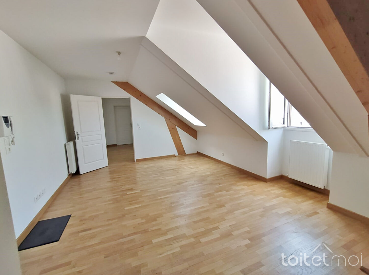 APPARTEMENT A SAINT-REMY-LES-CHEVREUSE - 2 PIECES