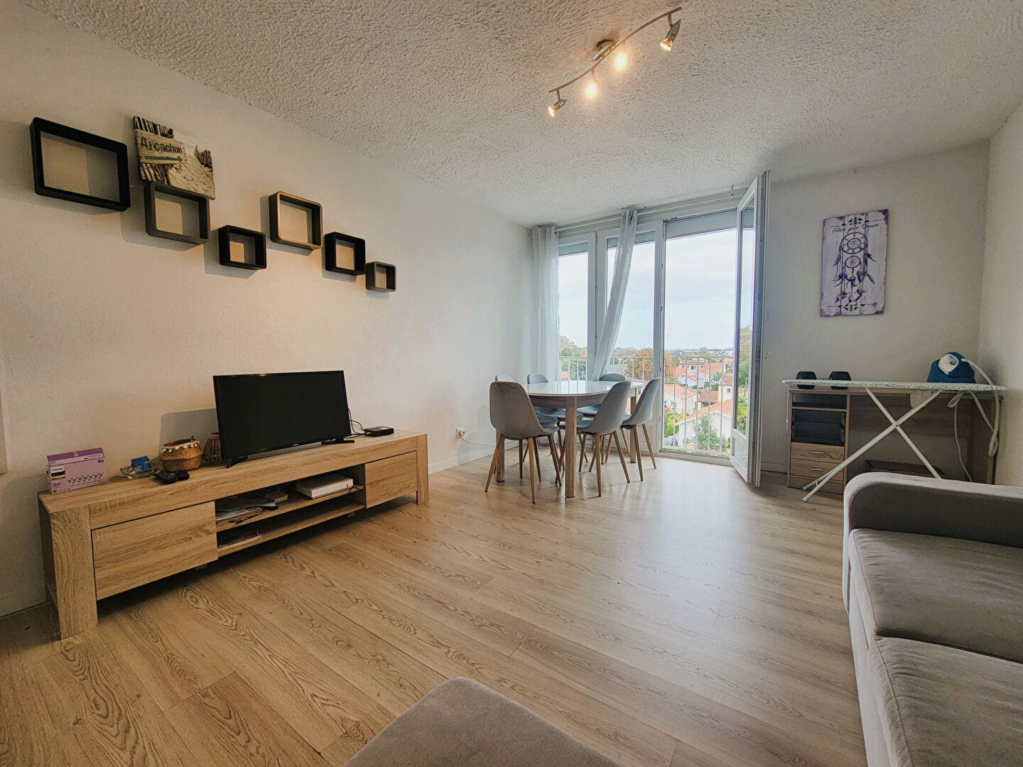 Appartement Villenave D'Ornon - 5 pièces - 83.58 m2 VENDU LOUÉ