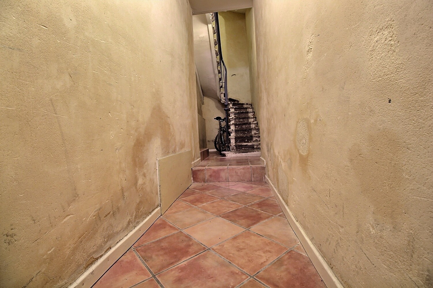 Photo immeuble Bordeaux 134 m2- 3 appartements et un garage image 2/6