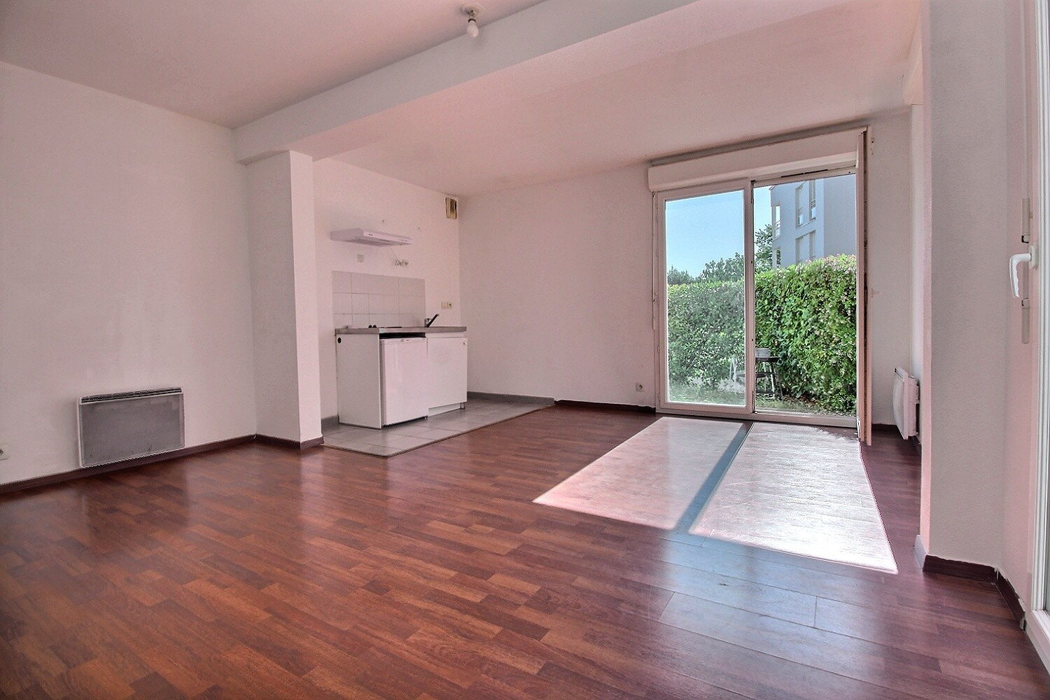 Photo Charmant T2 avec terrasse et jardinet privatif image 2/6