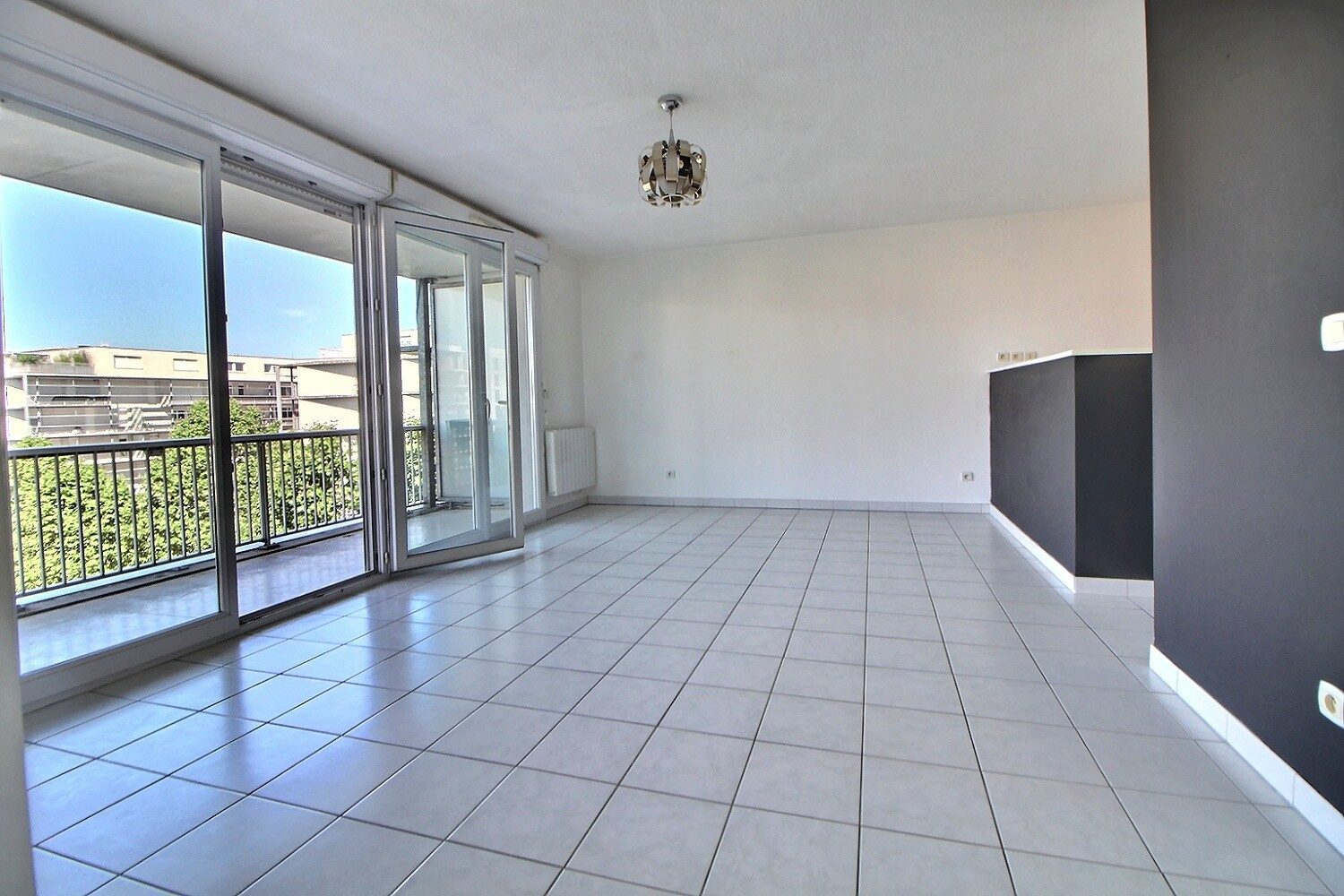 Photo Appartement Bordeaux T2 (grand balcon) image 4/6