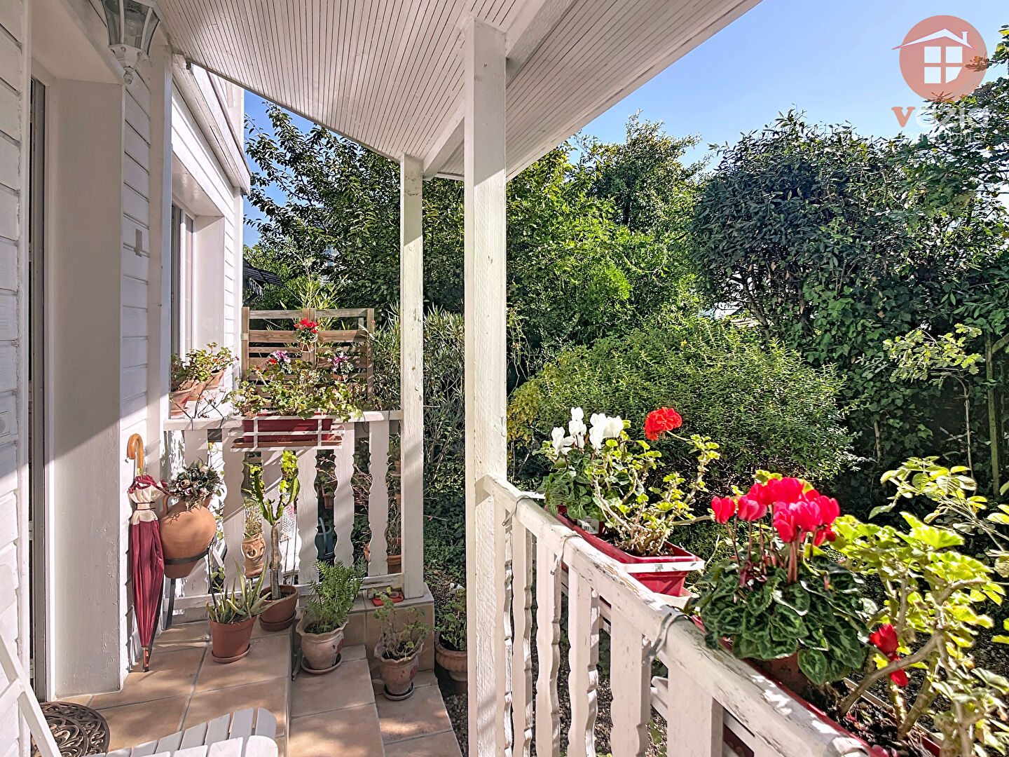 Photo PUTEAUX - Gare & Colline Maisonnette 2/3 pièces image 6/6