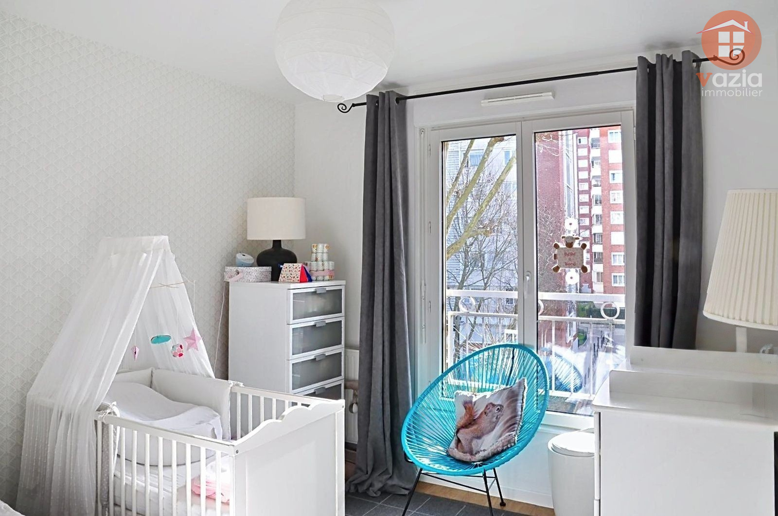 Photo PUTEAUX - Moulin Appartement  3 pièce(s), balcob, place de stationnement image 4/6