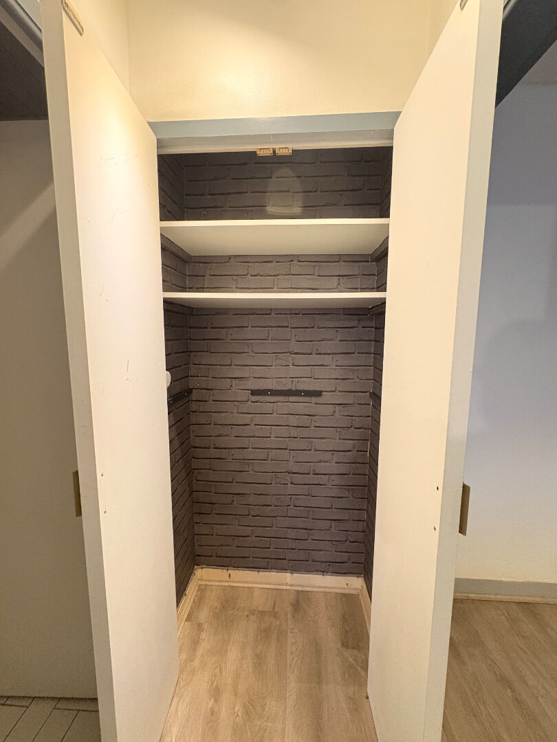 Photo Brest Saint-Marc T2 de 44 m2 avec parking, cave, piscine & tennis image 2/6