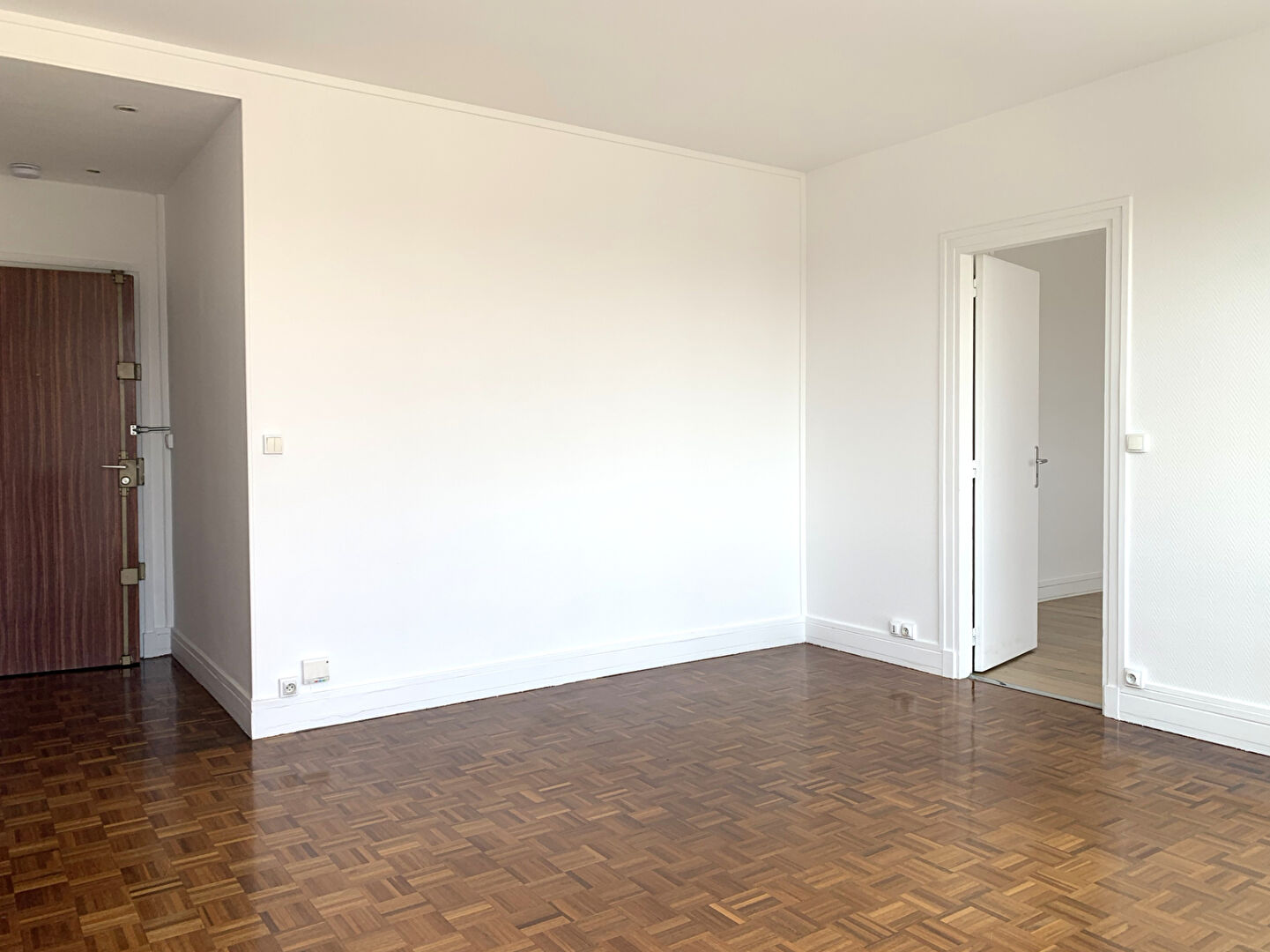 Appartement · 2 pièces · 46 m² — photo 3 sur 9