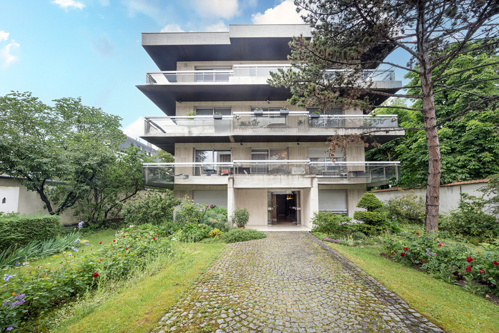 Appartement · Studio · 12 m² — photo 1 sur 7