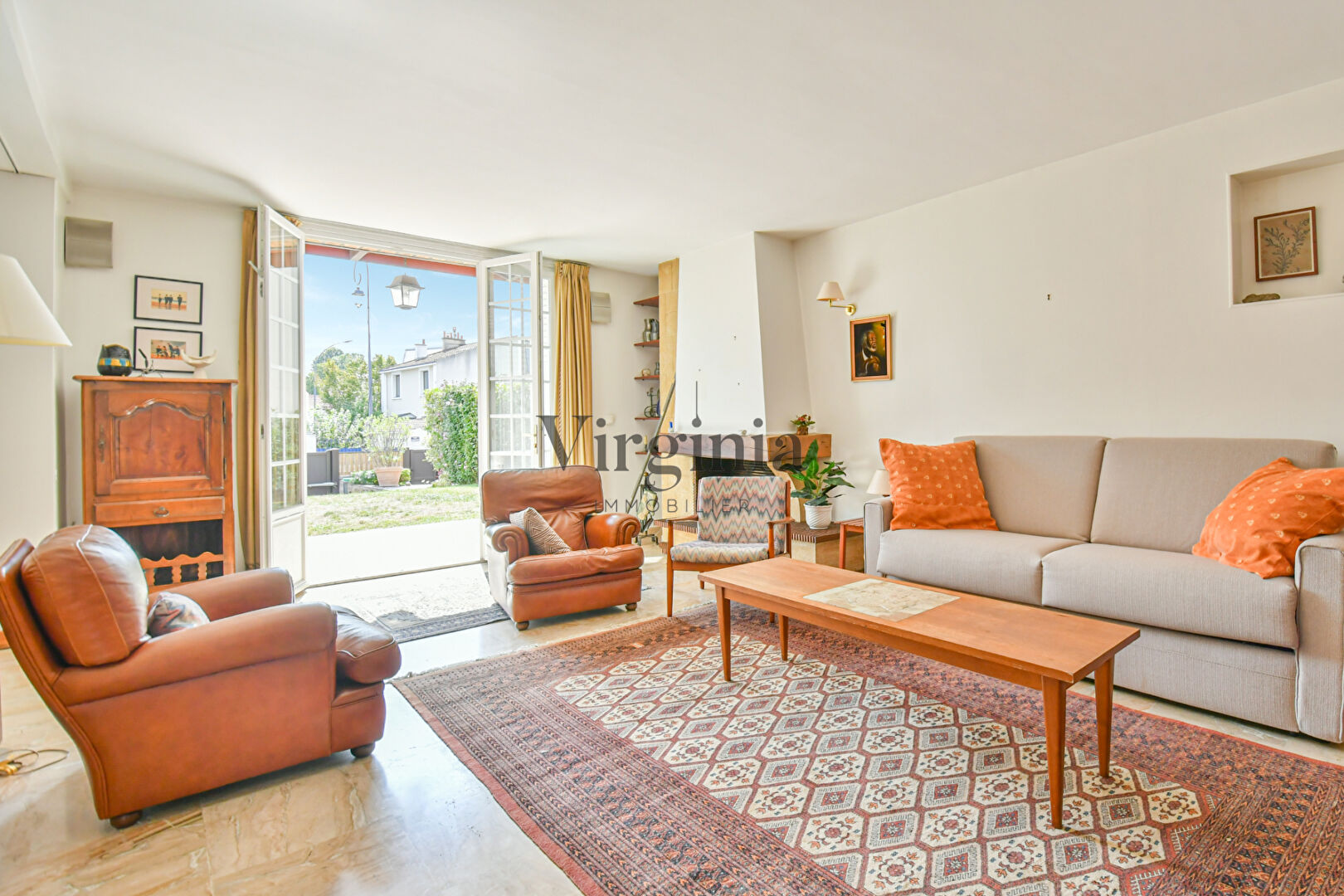 Maison · 6 pièces · 160 m² — photo 3 sur 8