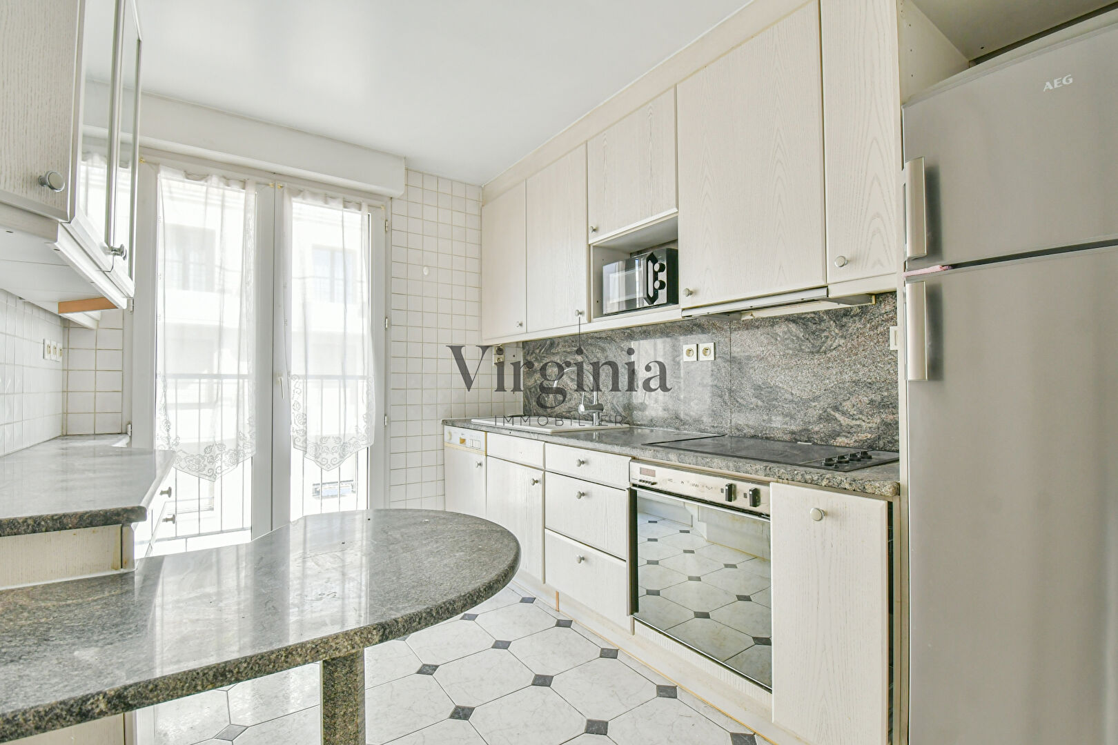 Appartement · 4 pièces · 88,2 m² — photo 4 sur 7