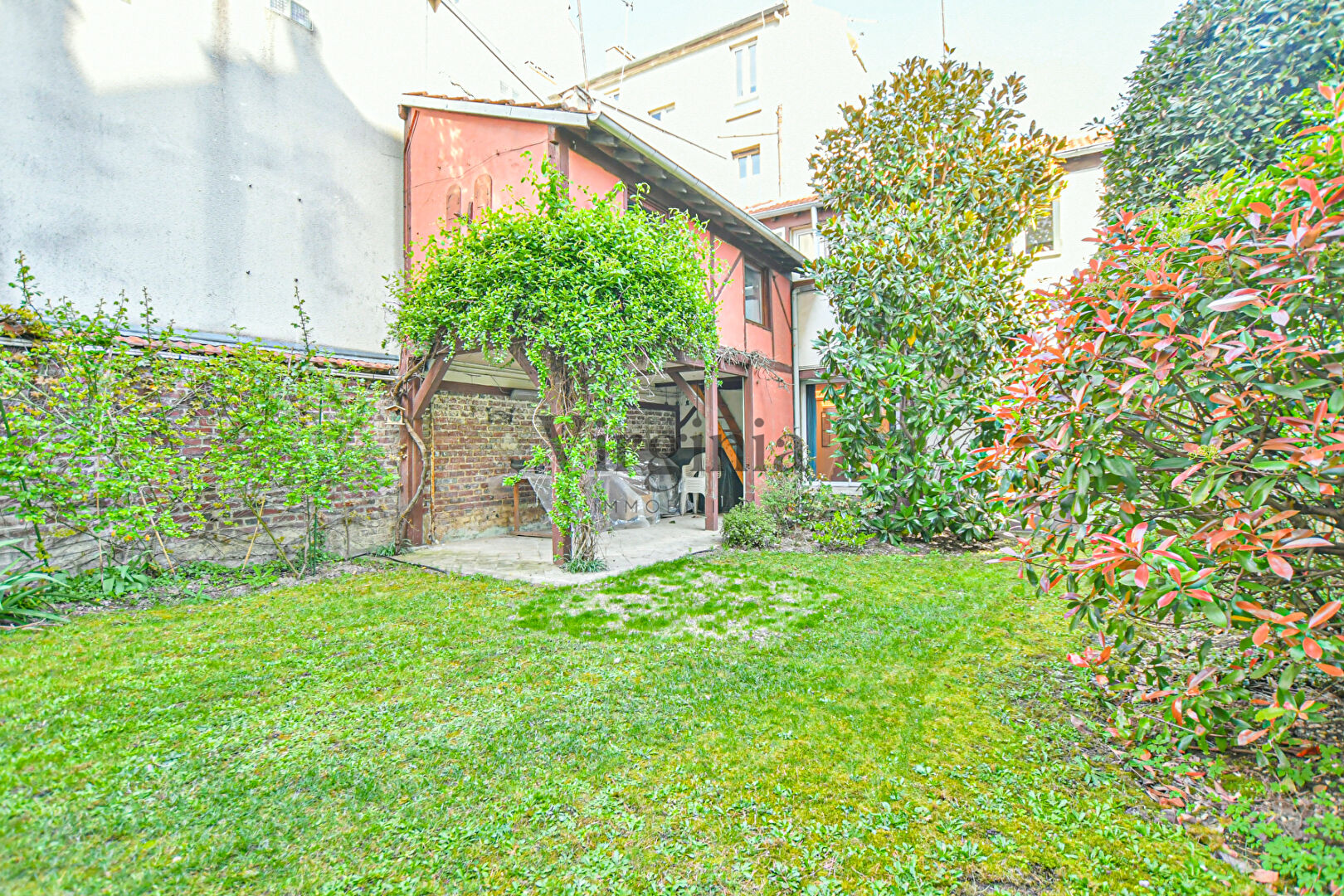 Maison · 8 pièces · 160 m² — photo 5 sur 16
