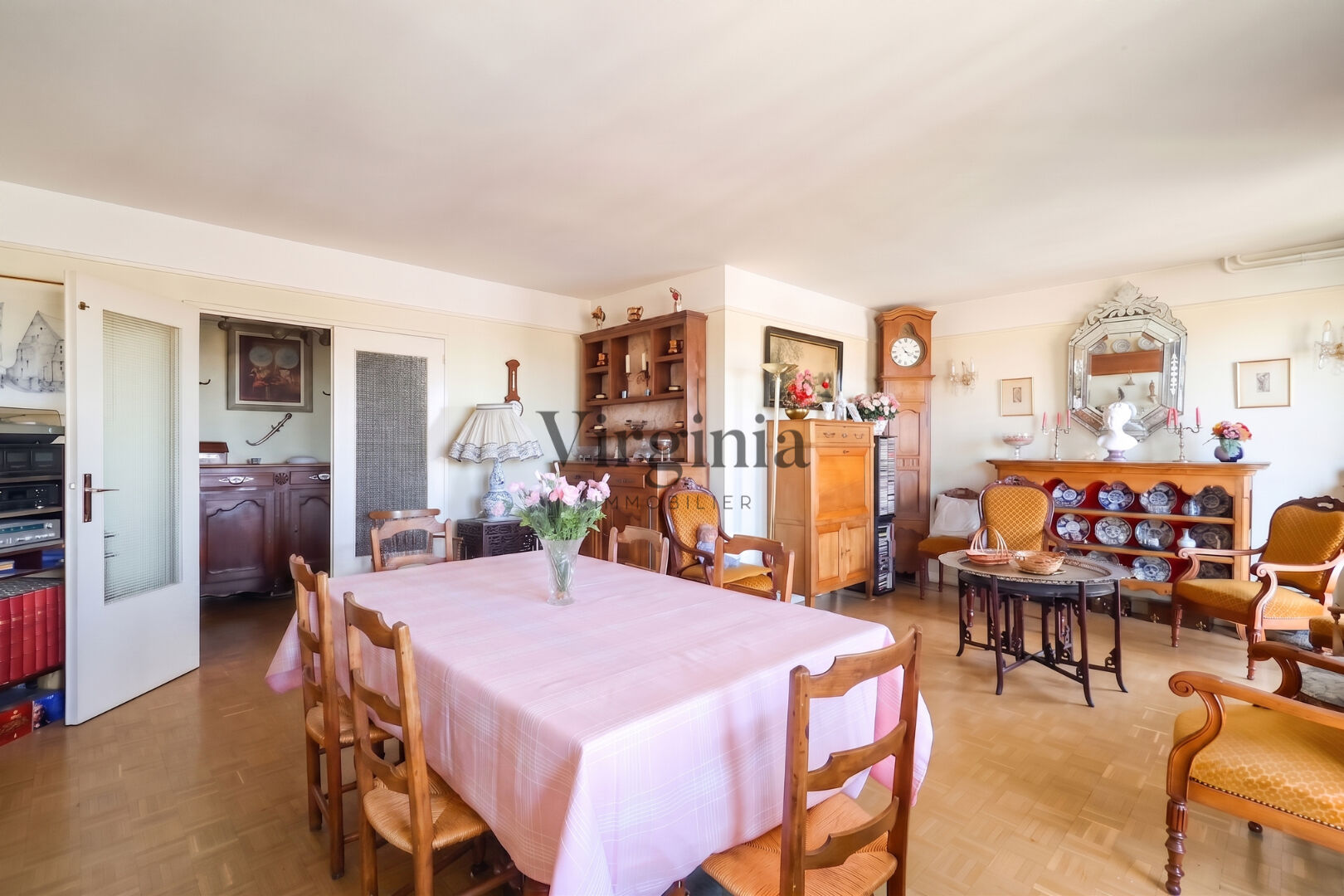 Appartement · 4 pièces · 95 m² — photo 3 sur 10