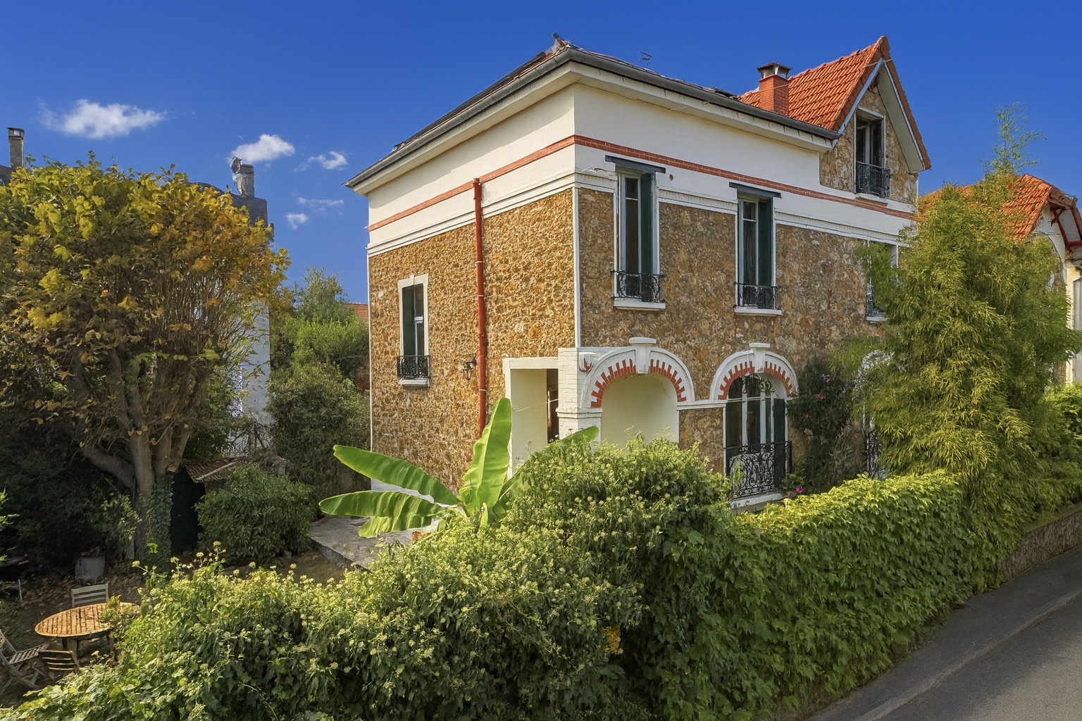 Maison · 7 pièces · 180 m² — photo 1 sur 12