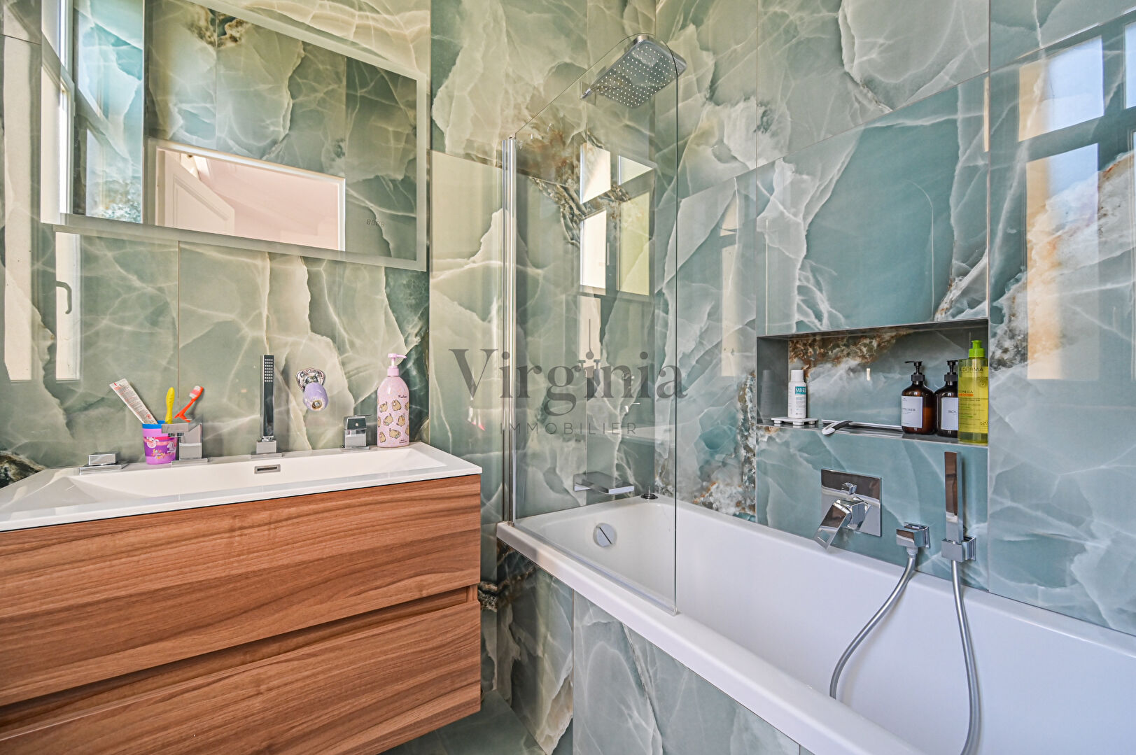 Appartement · 6 pièces · 187,7 m² — photo 10 sur 13