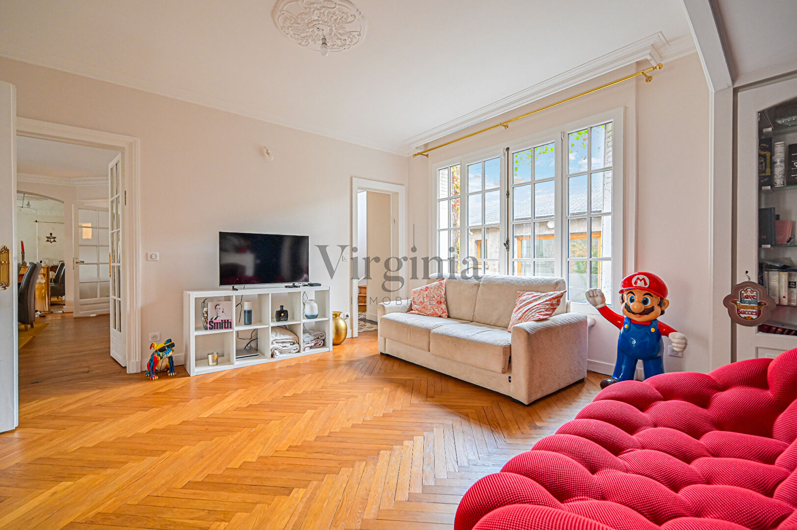 Maison · 7 pièces · 220 m² — photo 1 sur 11
