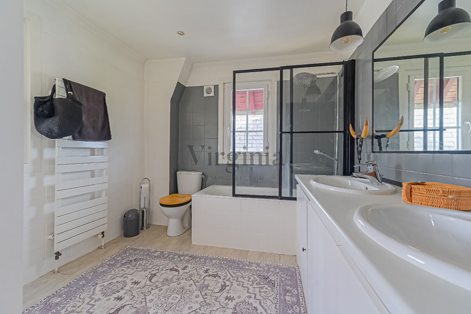 Maison · 7 pièces · 215,1 m² — photo 15 sur 18