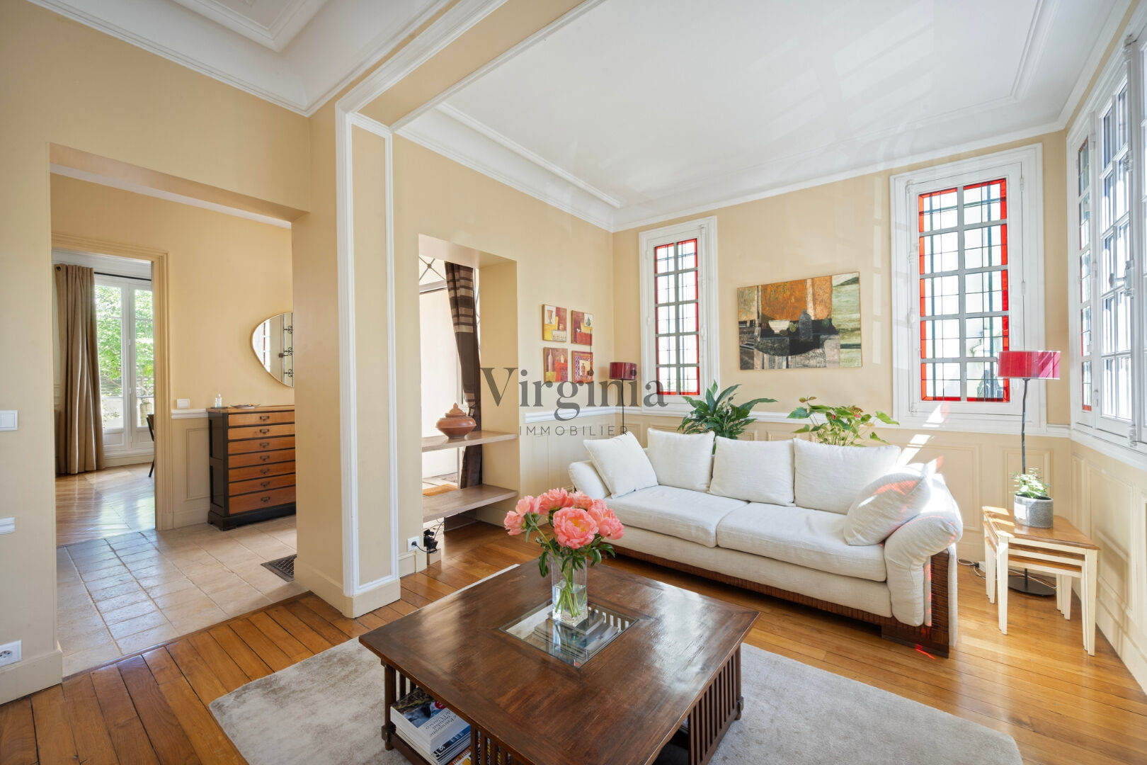 Maison · 5 pièces · 233,3 m² — photo 2 sur 10