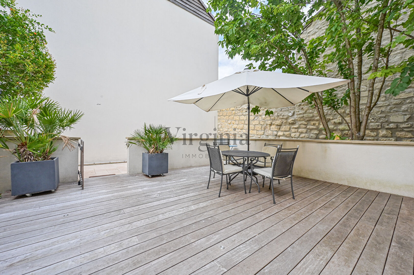 Maison · 6 pièces · 160 m² — photo 2 sur 17