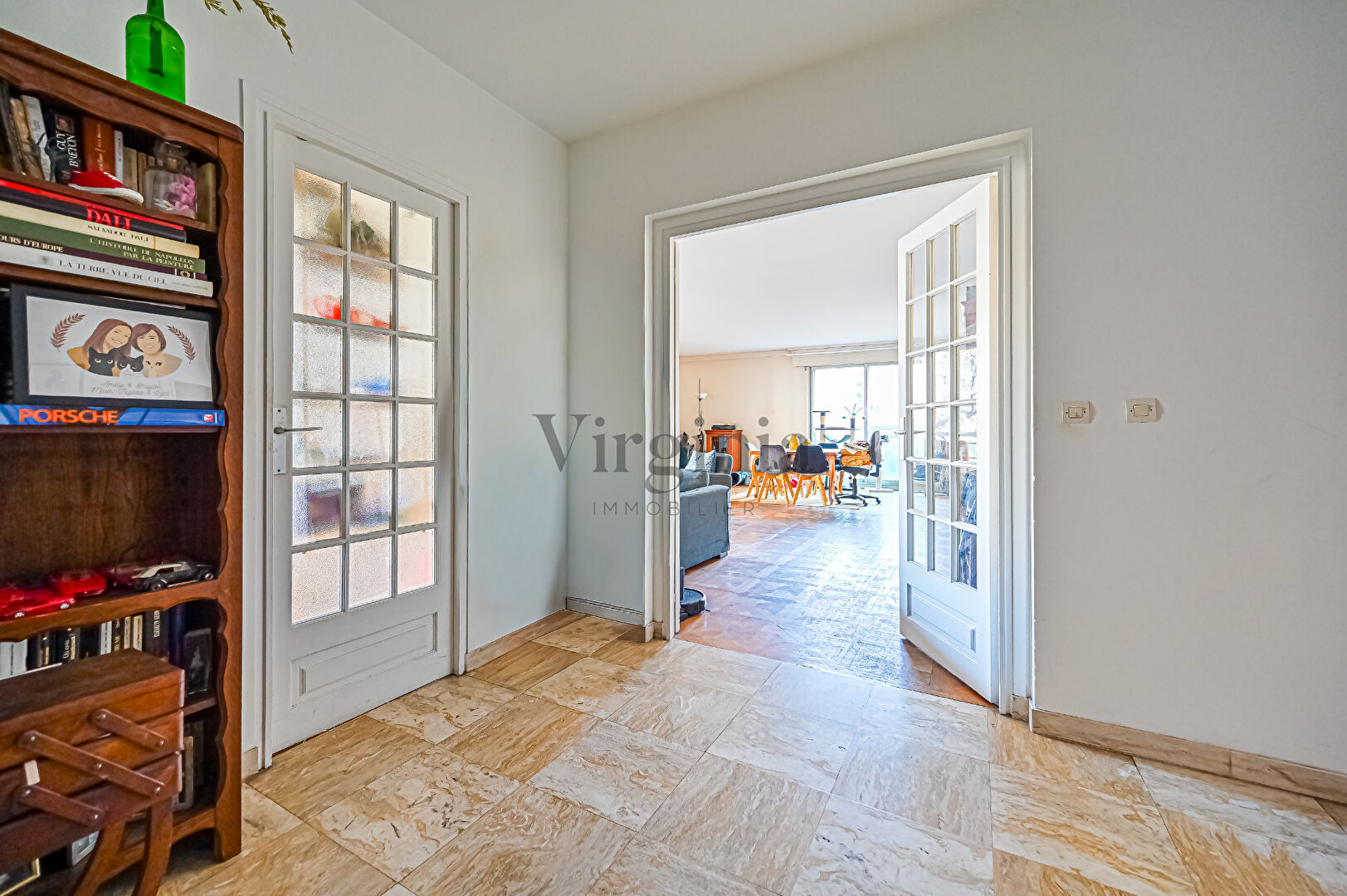 Appartement · 4 pièces · 109,6 m² — photo 3 sur 9