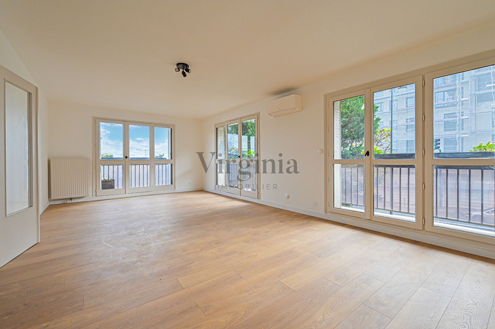 Appartement · 4 pièces · 90,4 m² — photo 2 sur 7