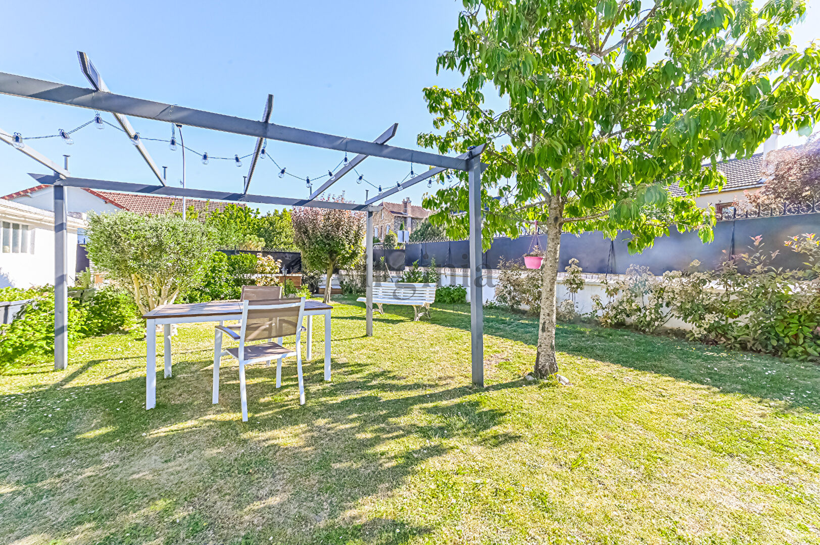 Maison · 4 pièces · 66,1 m² — photo 2 sur 10