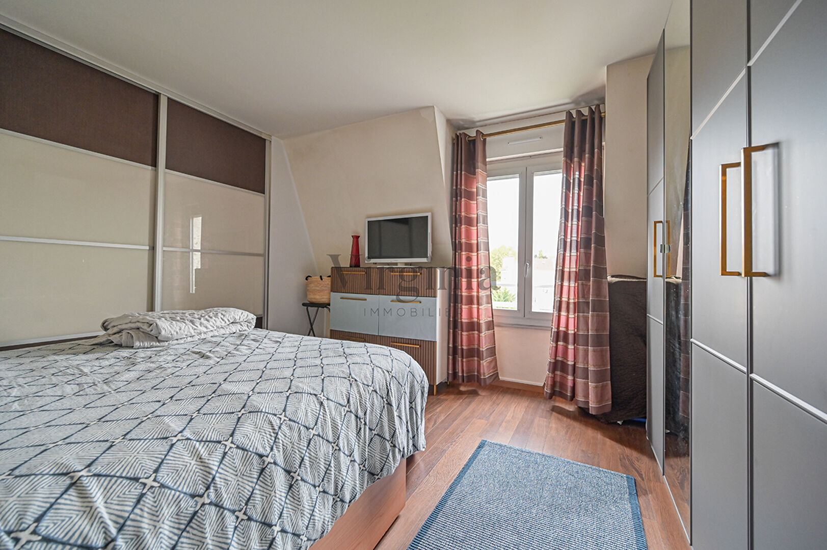 Appartement · 4 pièces · 102,1 m² — photo 4 sur 8