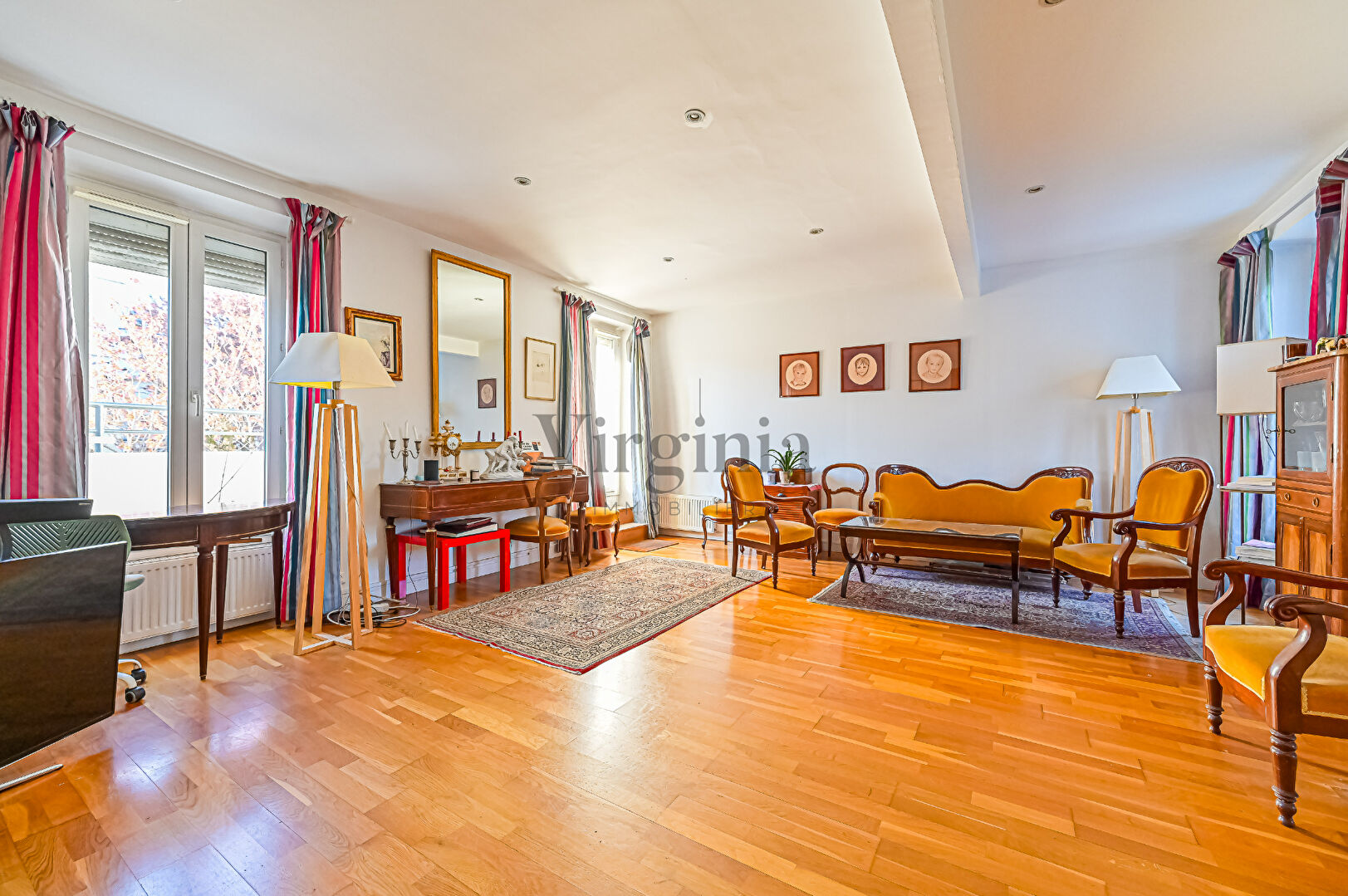 Maison · 7 pièces · 190 m² — photo 2 sur 7