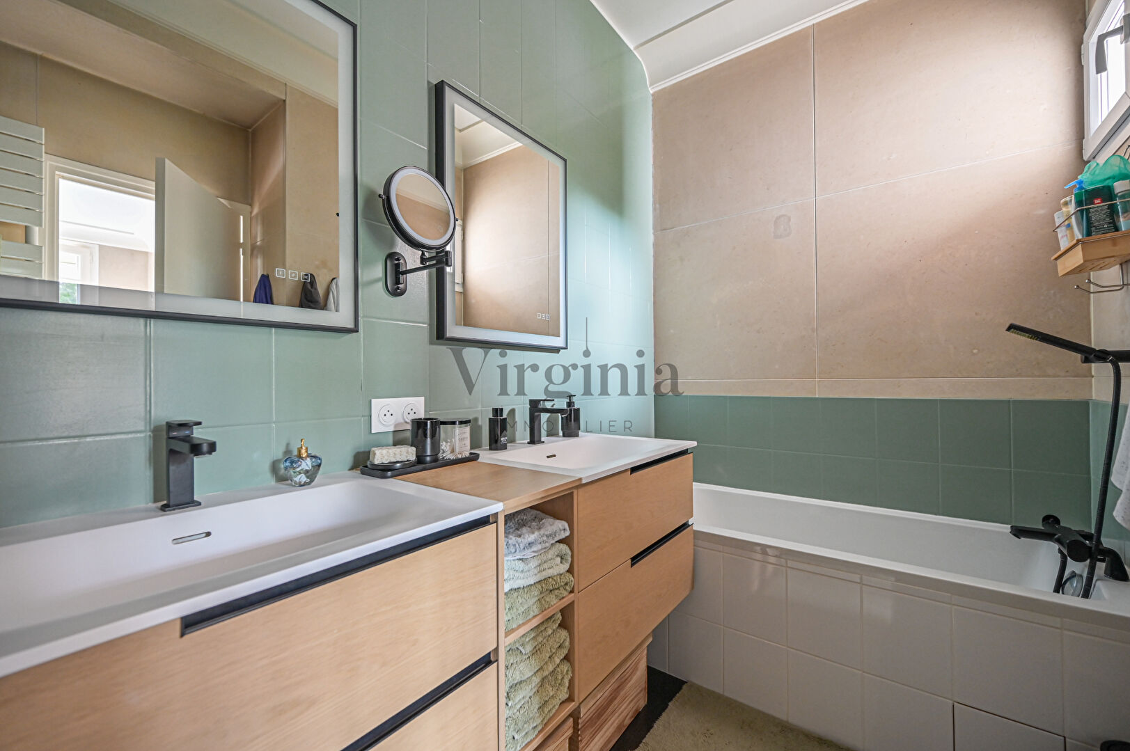 Maison · 7 pièces · 203,4 m² — photo 6 sur 9