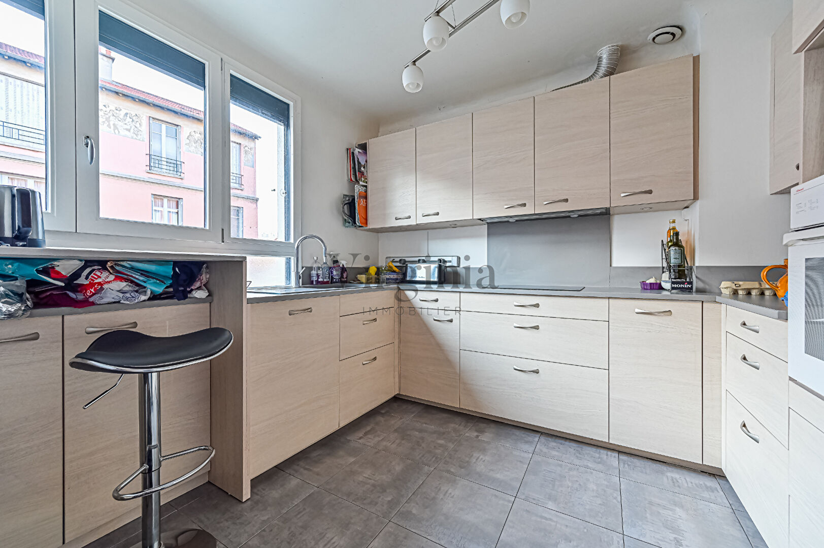 Maison · 8 pièces · 190,4 m² — photo 4 sur 13