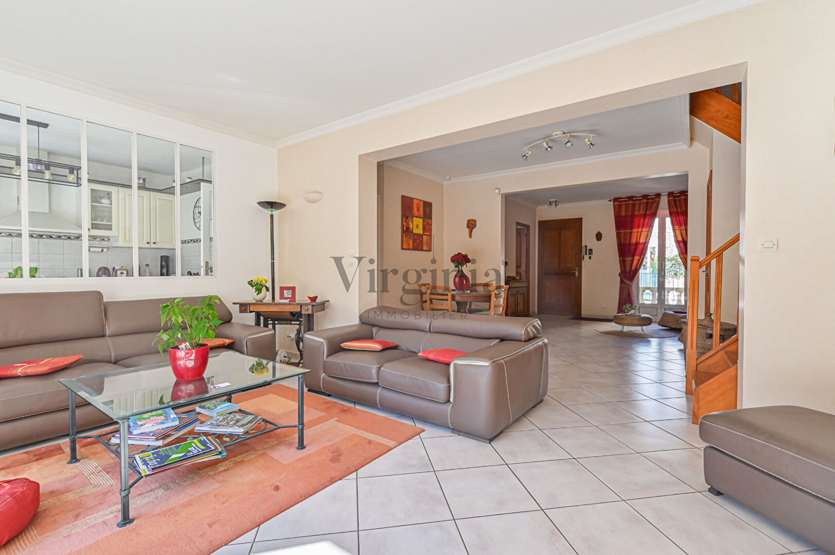 Maison · 7 pièces · 153,1 m² — photo 3 sur 13