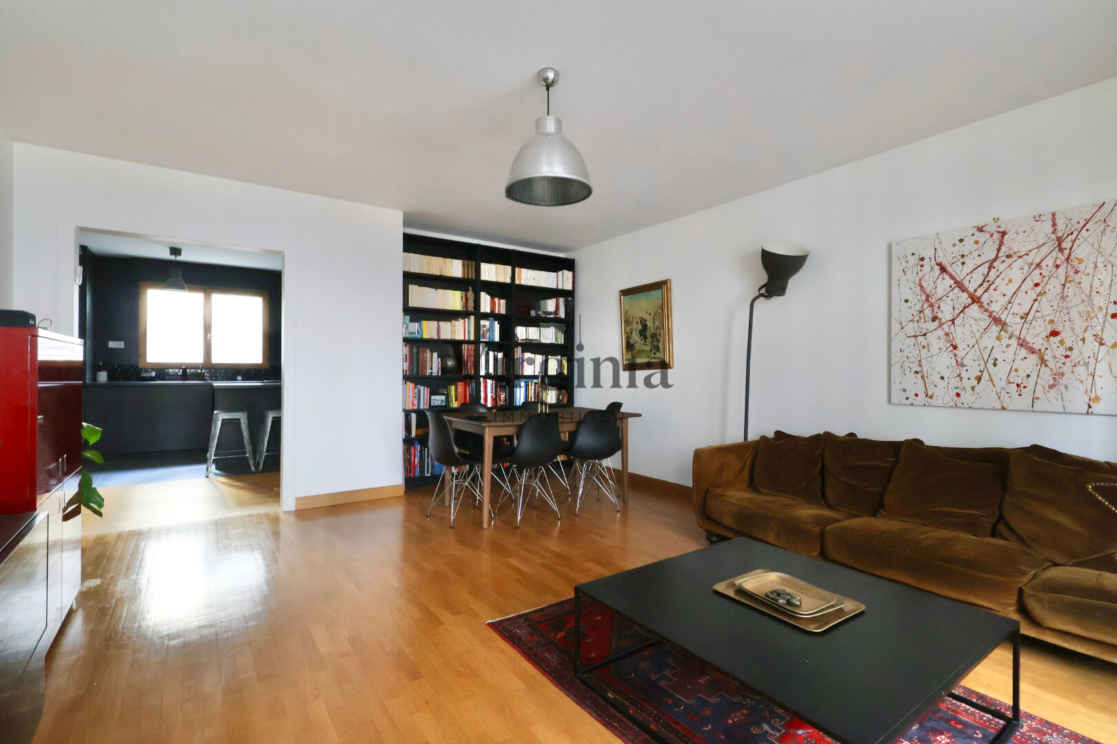 Appartement · 4 pièces · 96 m² — photo 3 sur 9