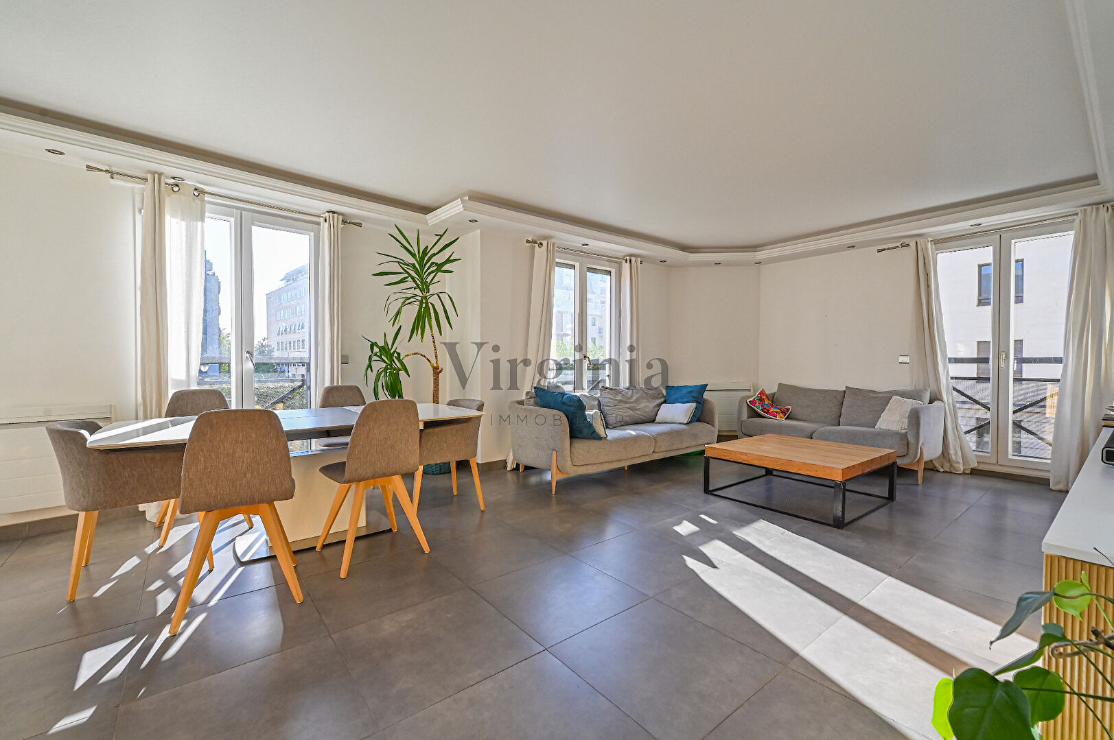 Appartement · 4 pièces · 93 m² — photo 2 sur 10
