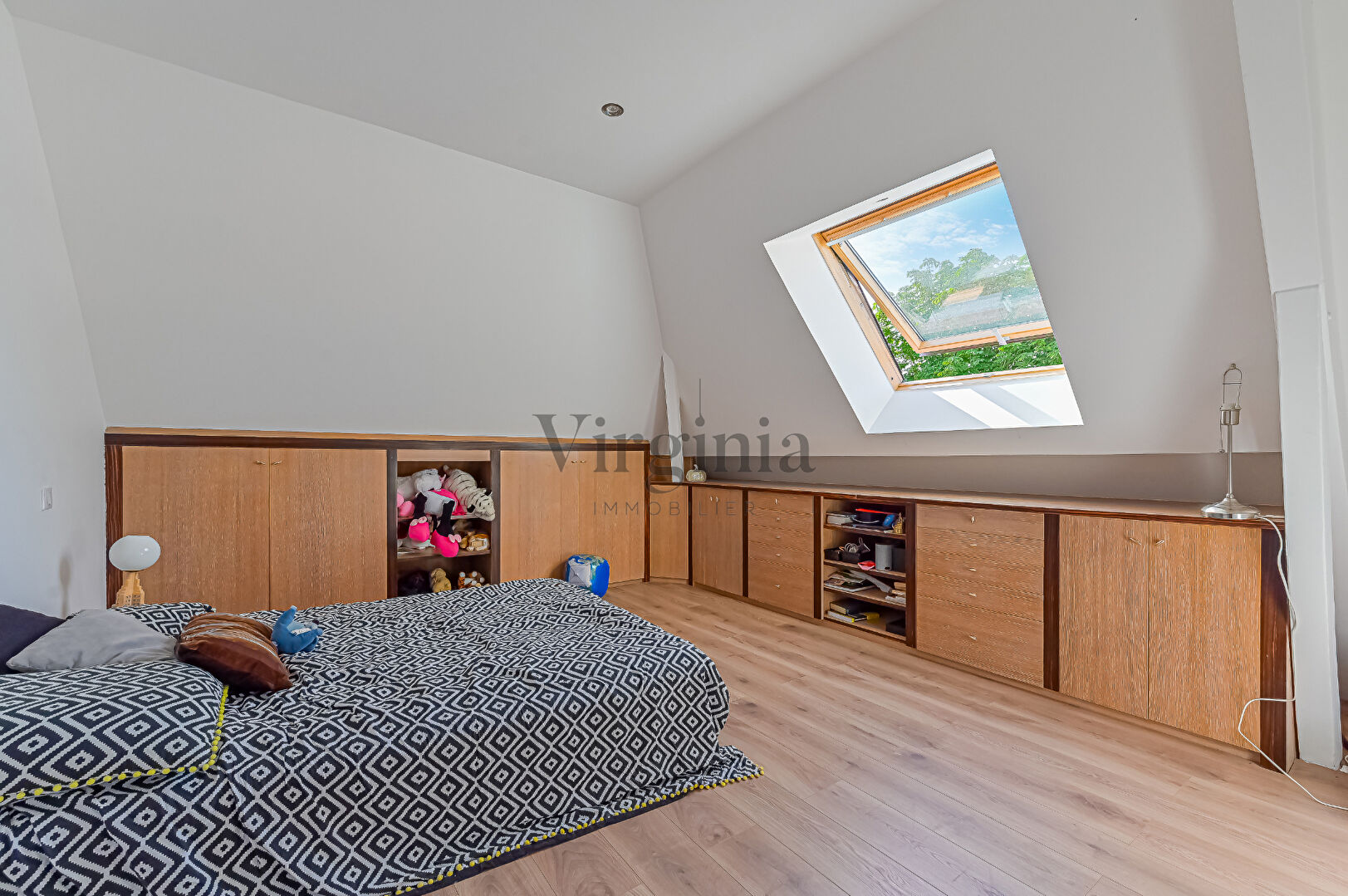 Maison · 8 pièces · 230 m² — photo 11 sur 11