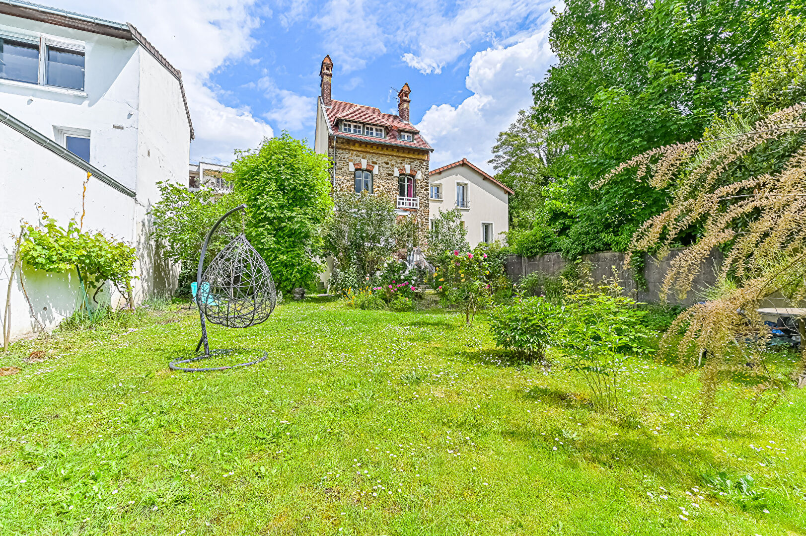 Maison · 7 pièces · 174 m² — photo 2 sur 14