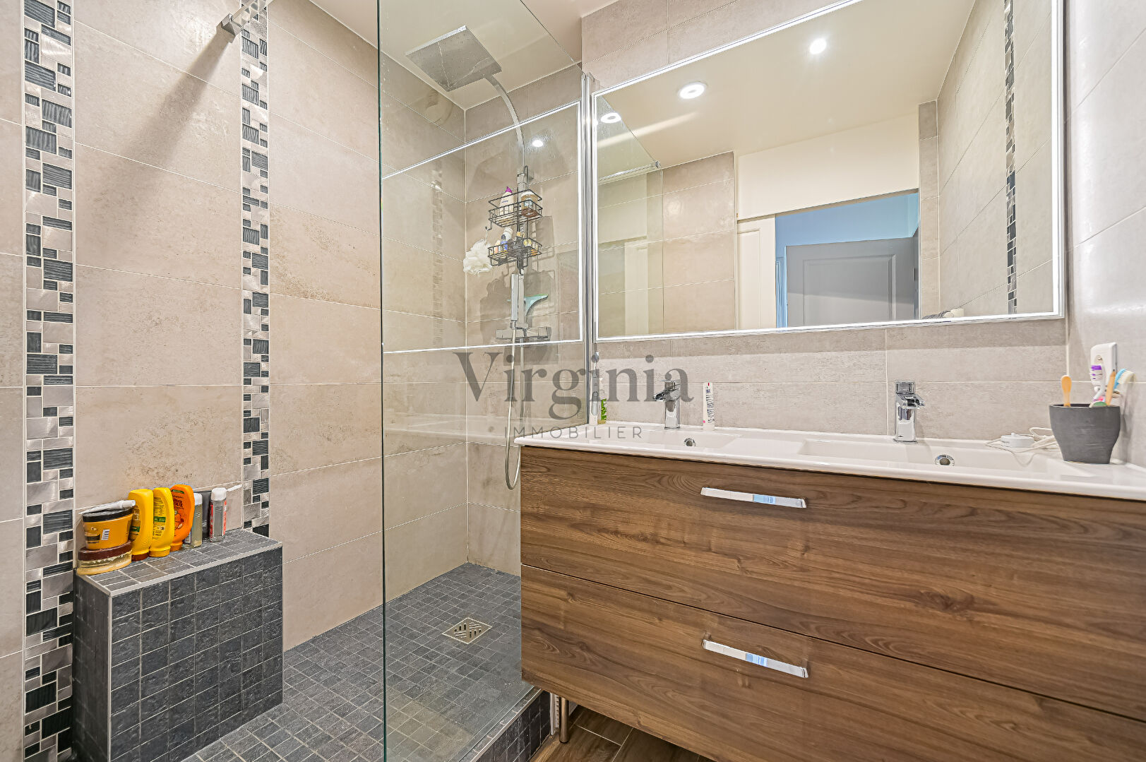 Appartement · 5 pièces · 120,7 m² — photo 13 sur 13