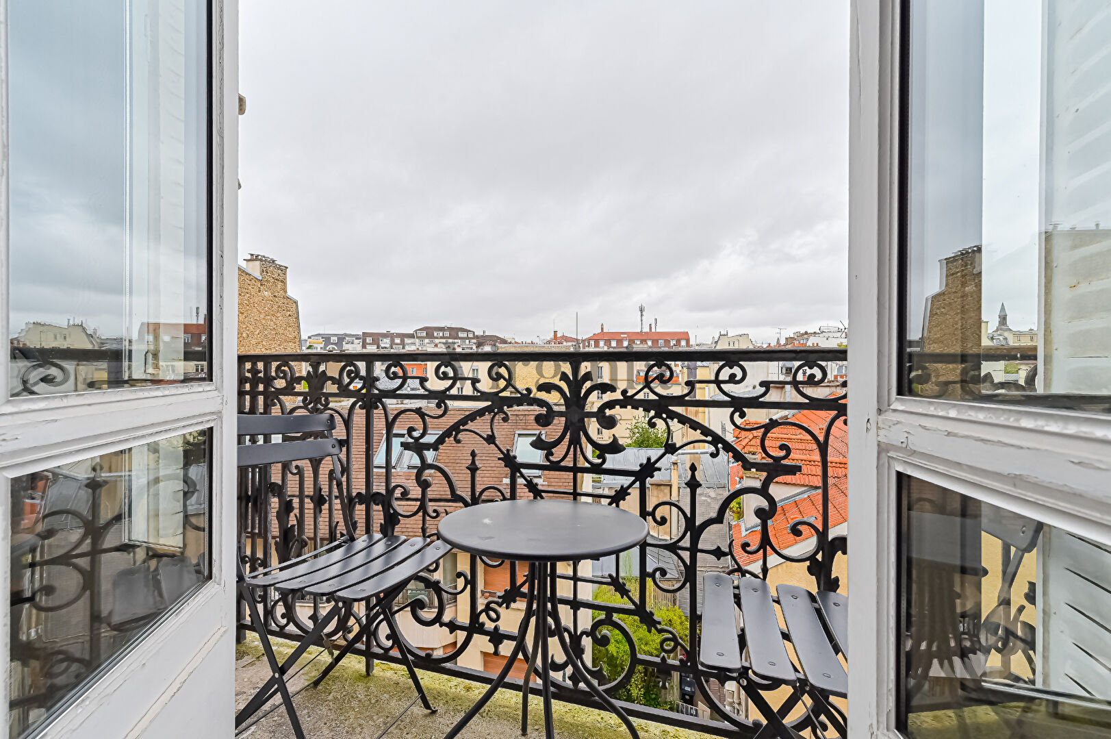 Appartement · 4 pièces · 86 m² — photo 3 sur 9