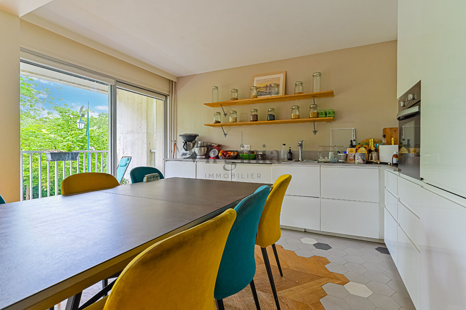 Appartement · 4 pièces · 89,8 m² — photo 3 sur 10