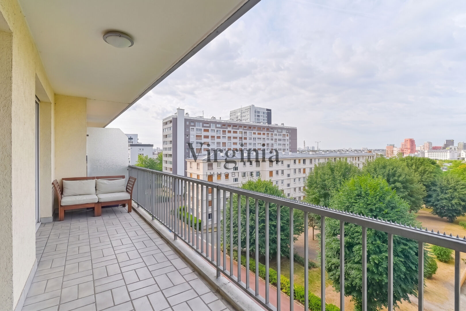 Appartement · 4 pièces · 82,3 m² — photo 4 sur 7